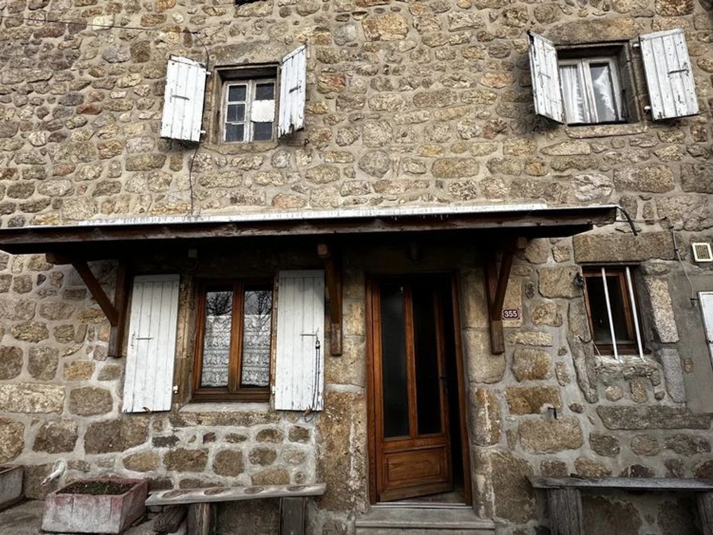 Maison et dépendances à GILHOC SUR ORMEZE