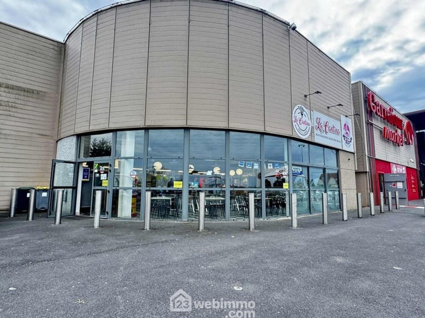 Bureaux 2 pièces 164 m²