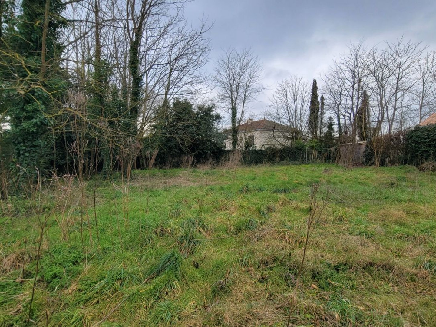 EXCLUSIVITÉ – Terrain constructible de 600 m² à Challans