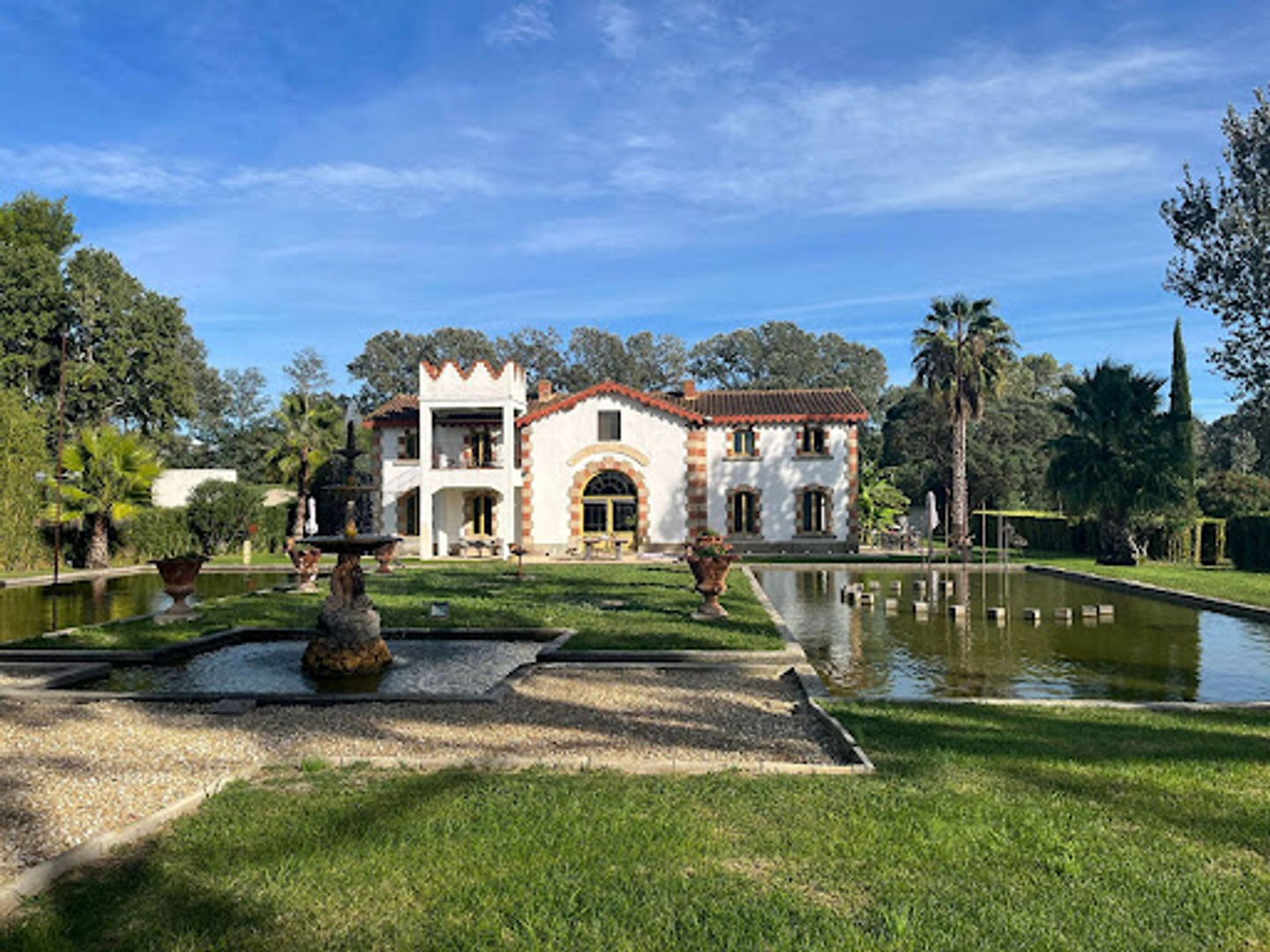 Maison 10 pièces 350 m²