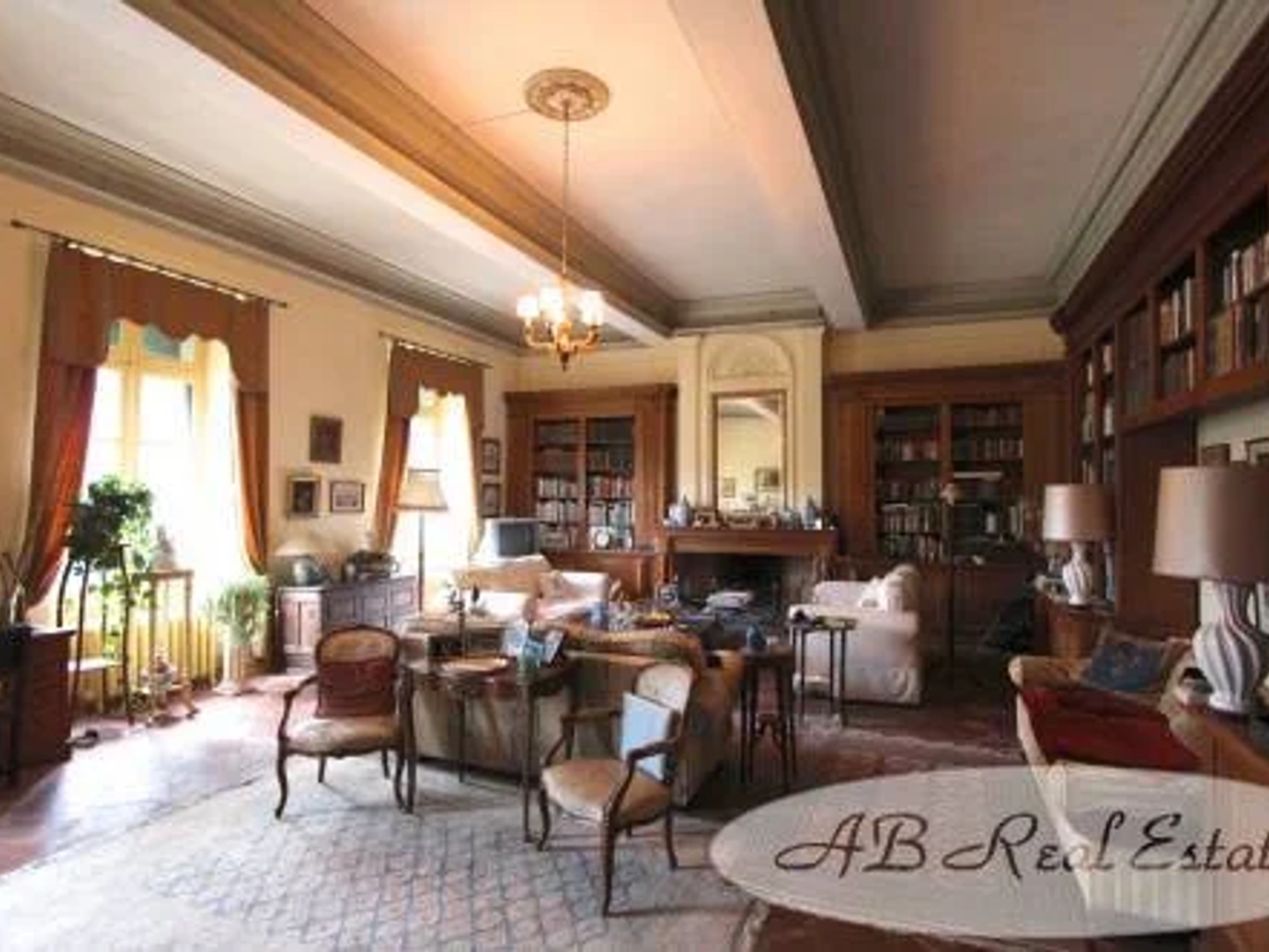 Maison à vendre - 840m2 - Carcassonne (11000)