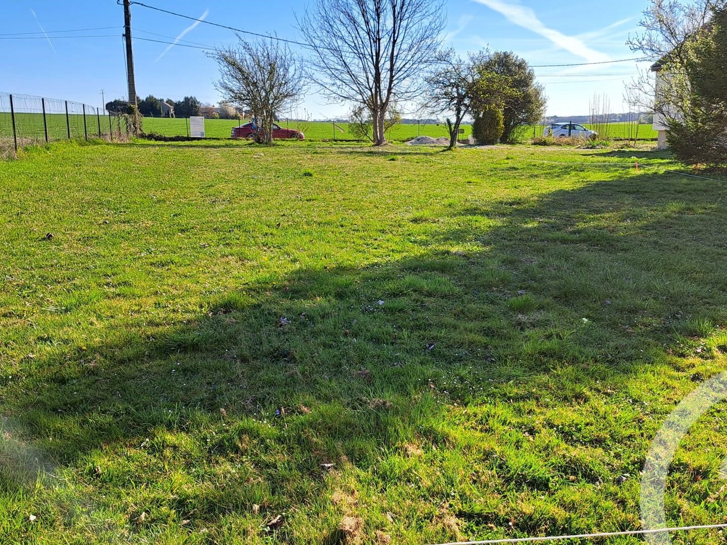 Terrain 629 m²