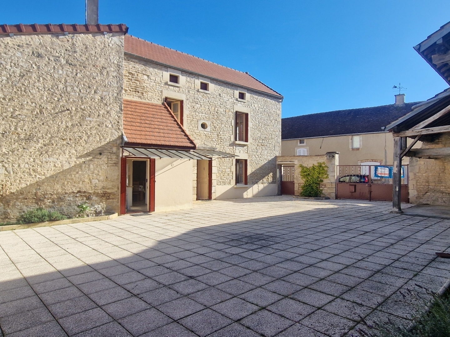 Maison à vendre - 4 pièces - 94m2 - Argenteuil-Sur-Ar... (89160)