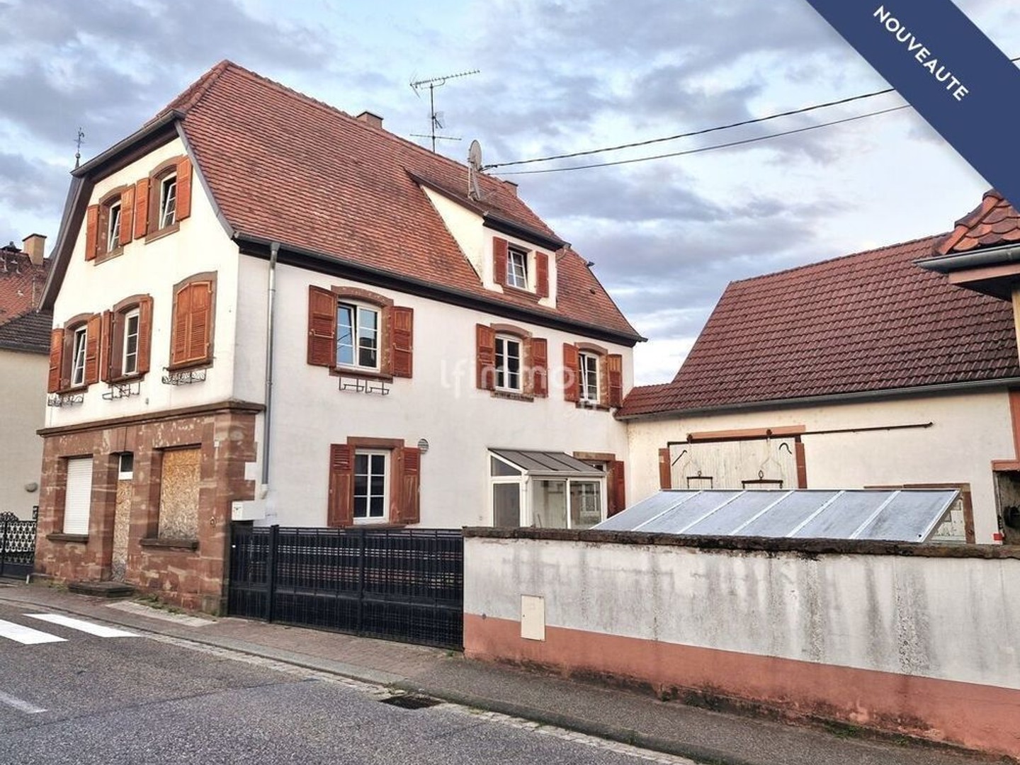 Spacieuse maison à fort potentiel