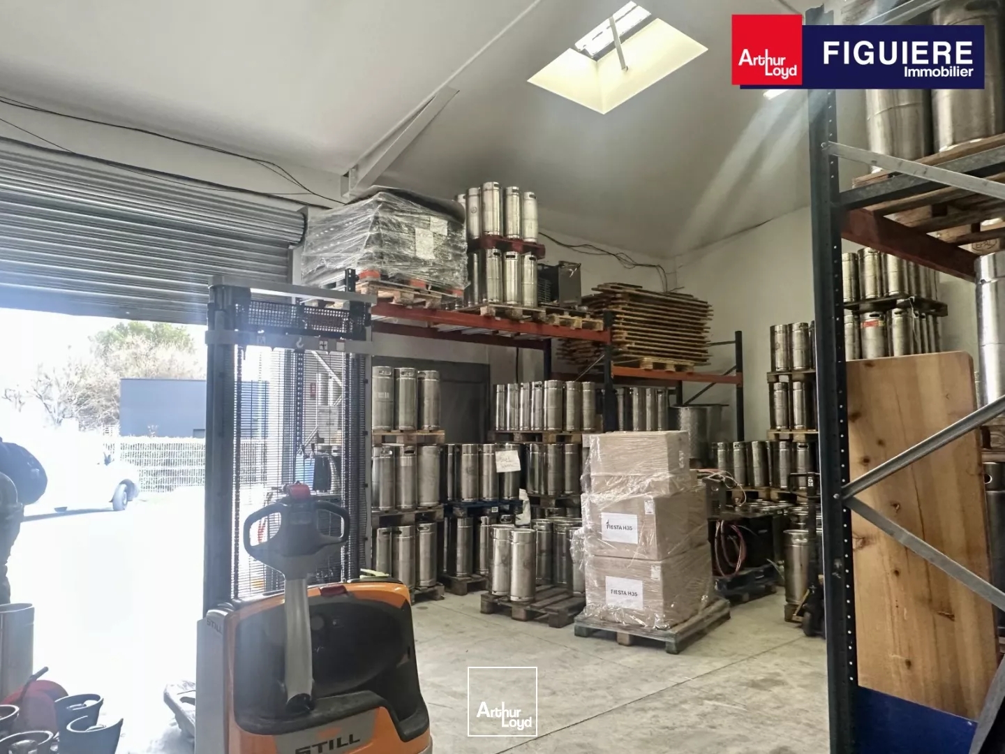 Locaux à vendre - 840m2 - Saint-Cannat (13760)