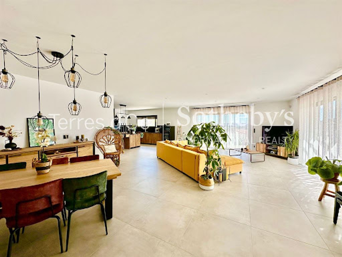 Maison à vendre - 5 pièces - 207m2 - Narbonne (11100)