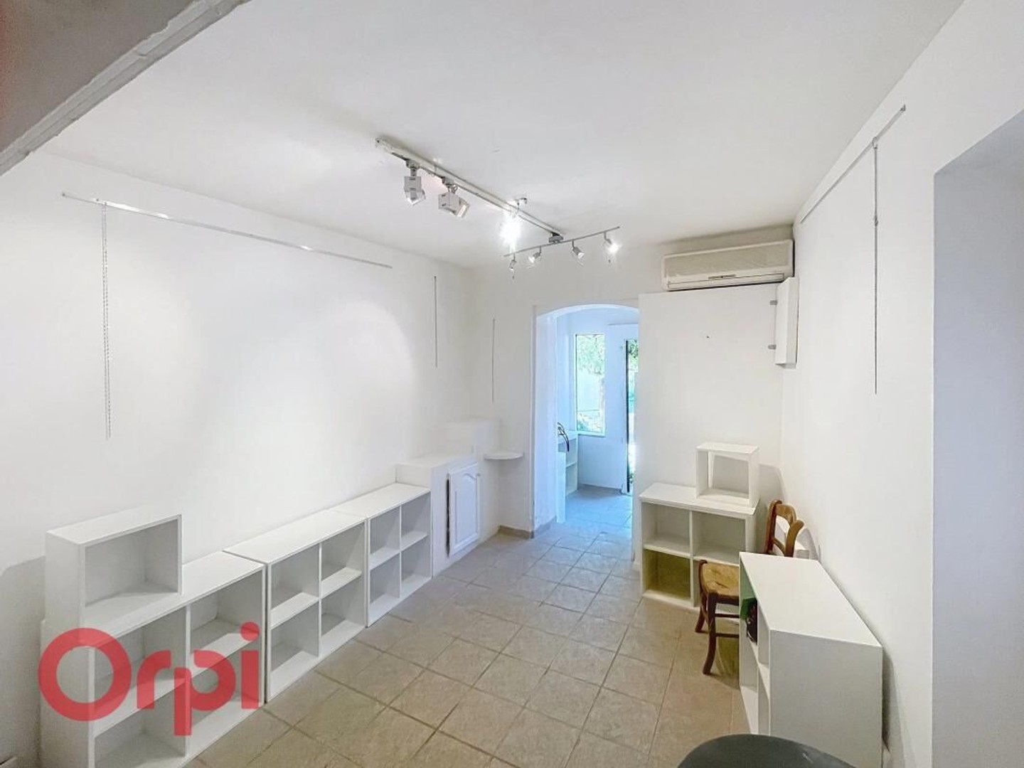 Bien commercial à vendre au Castellet