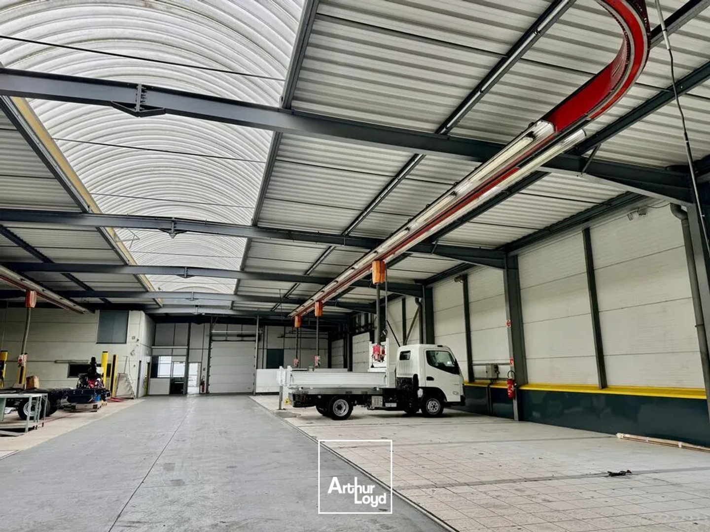 Locaux à vendre - 2566m2 - Sandouville (76430)