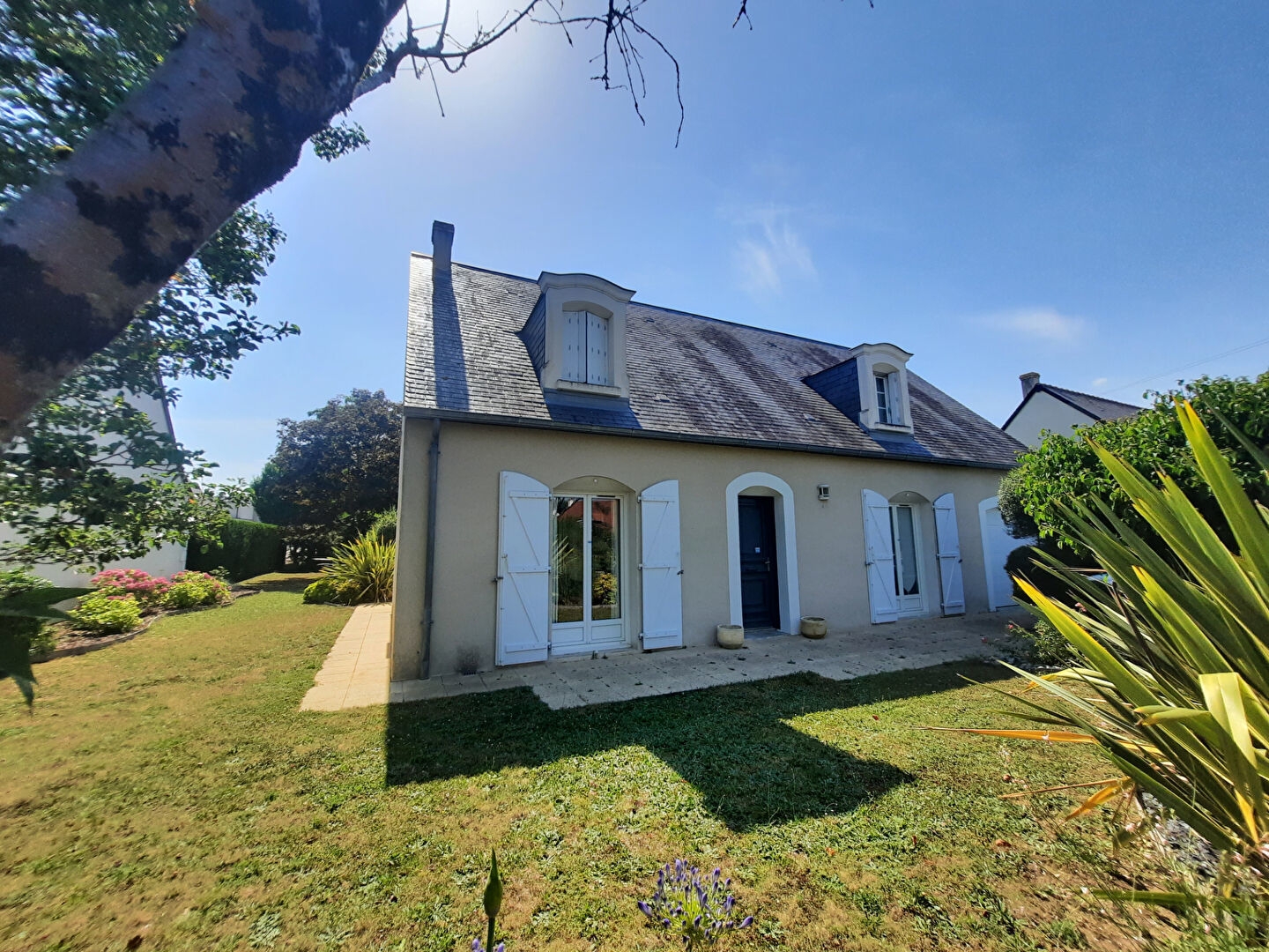 EXCLUSIVITE ERA ! Pavillon 6 pièces ,154 m², Chambray Les Tours.