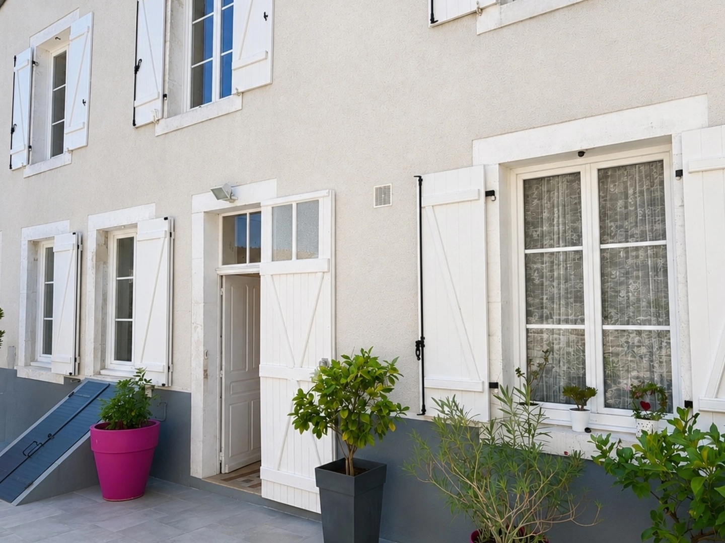 Maison à vendre - 9 pièces - 240m2 - Saint-Dizier (52100)