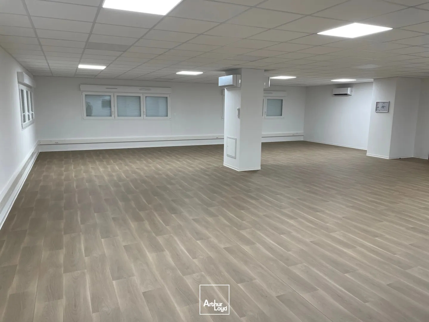 Bureaux à vendre à Caveirac 63 m² deux entrées indépendantes