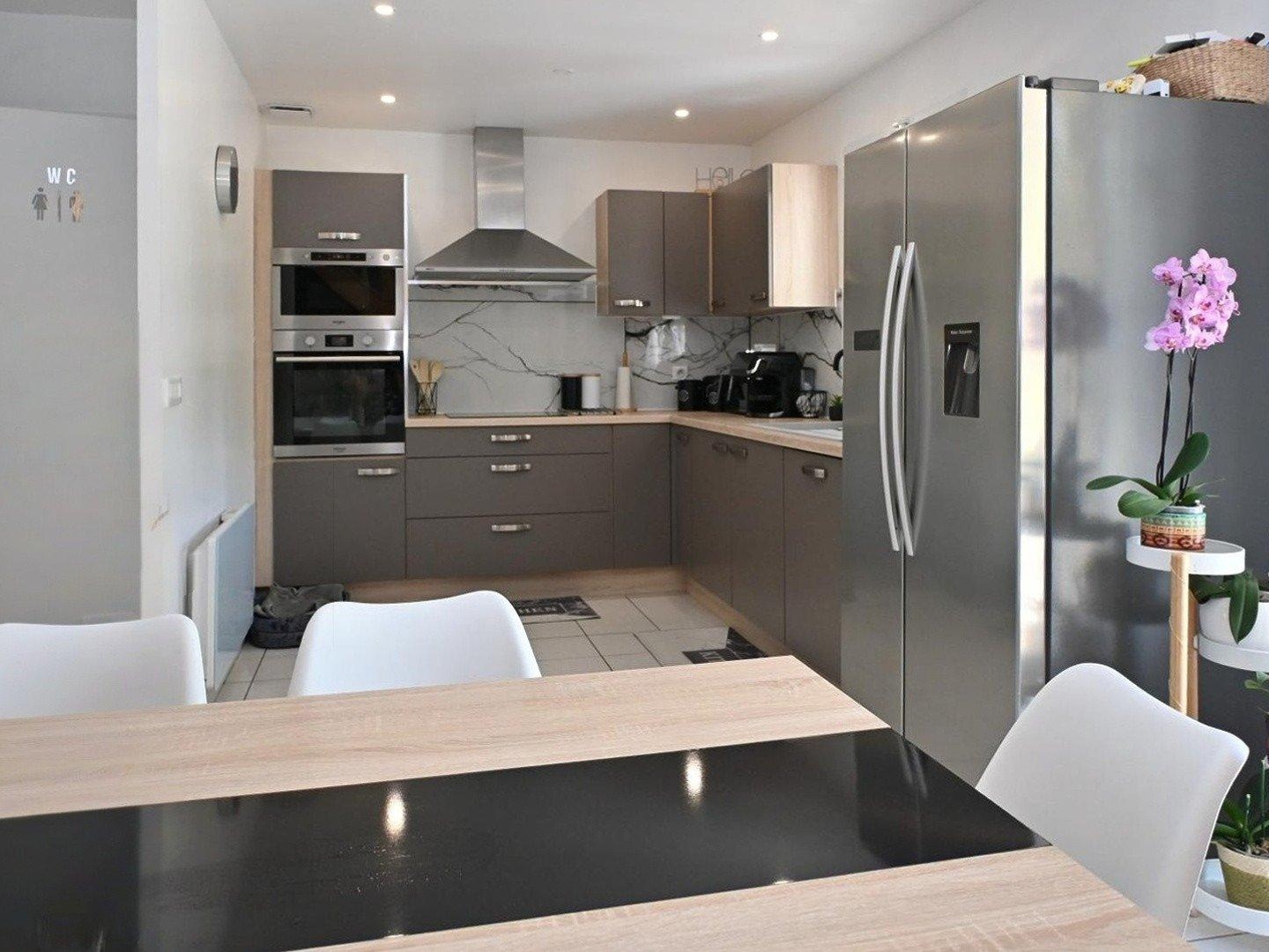 Maison à vendre - 5 pièces - 94m2 - Mantes-La-Ville (78711)