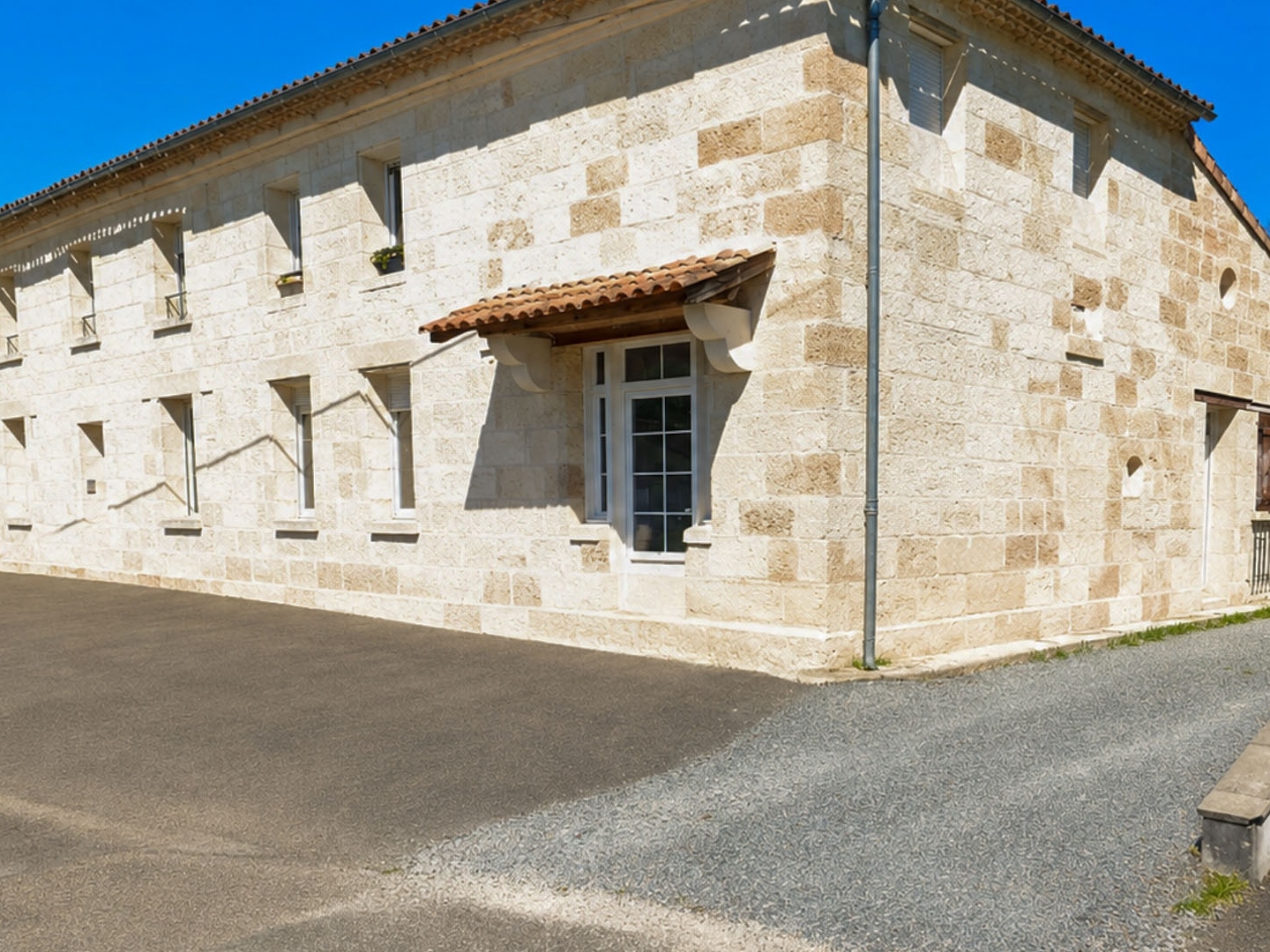 Ensemble immobilier 7 pièces 163 m²