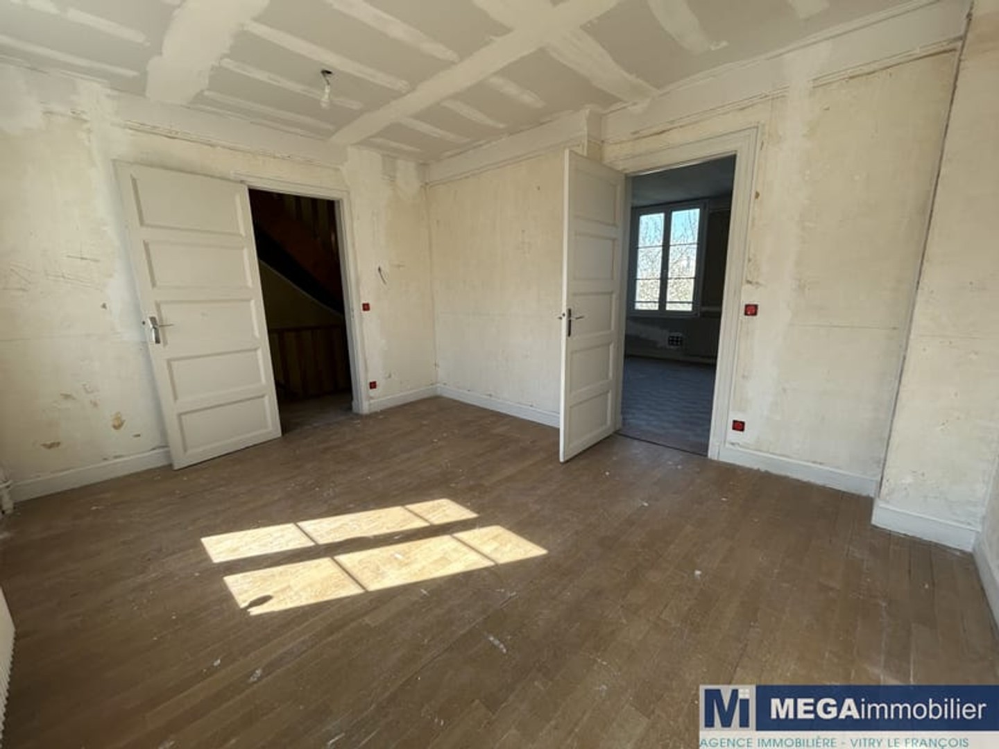 Maison à vendre - 6 pièces - 120m2 - Vitry-Le-François (51300)