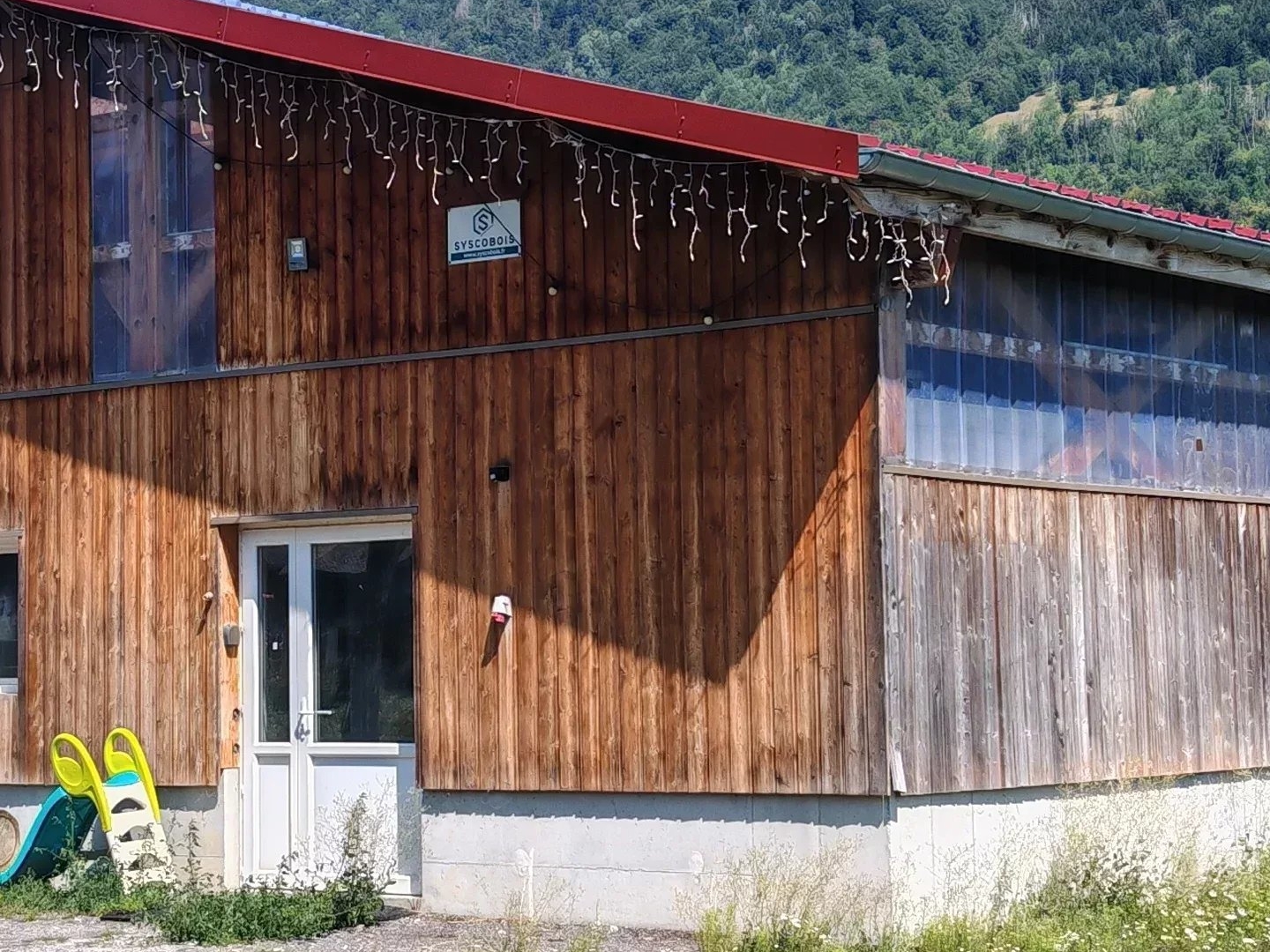 Ferme savoyarde à vendre à la Rivière Enverse