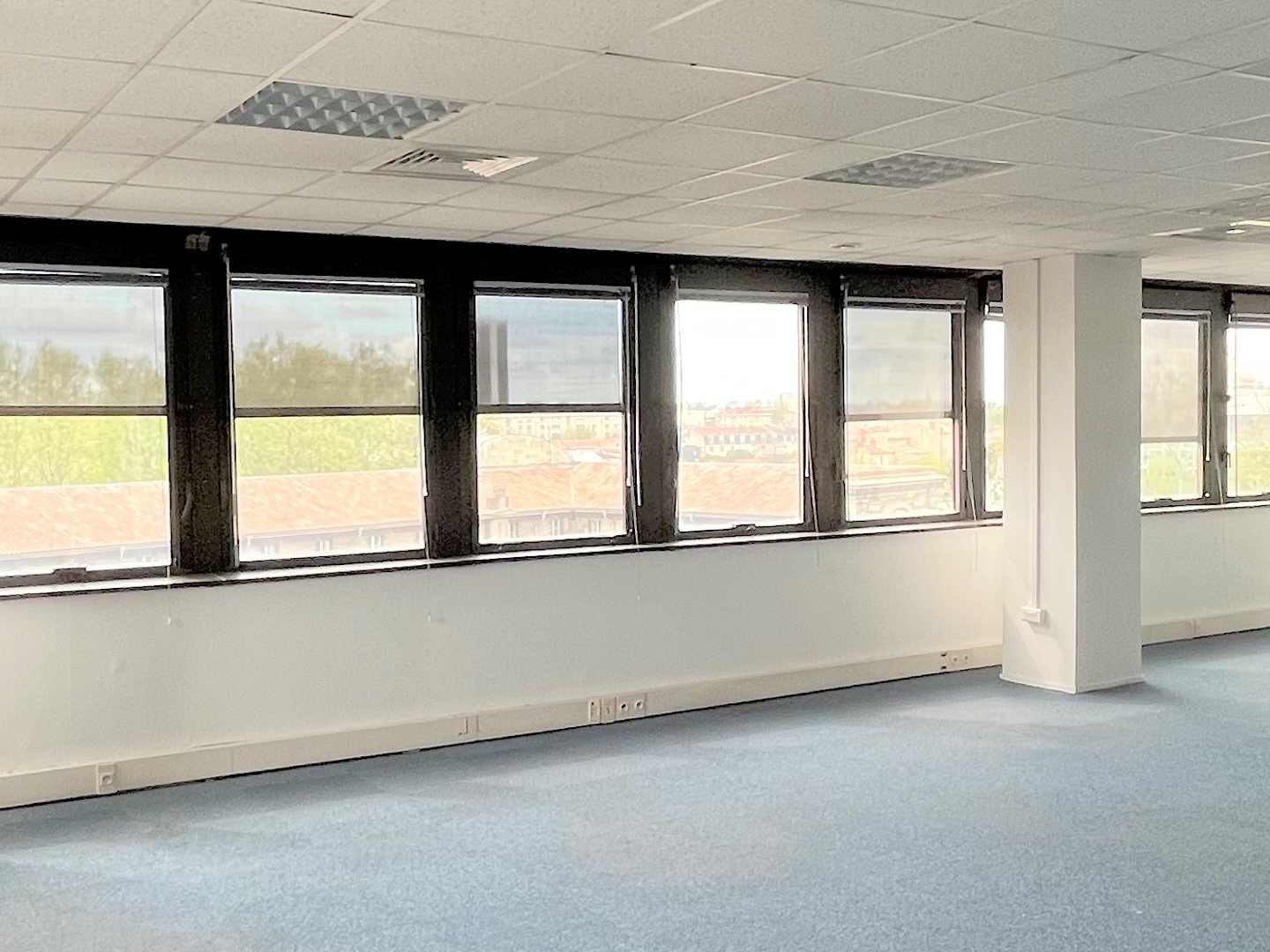 Locaux à vendre - 660m2 - Bordeaux (33000)