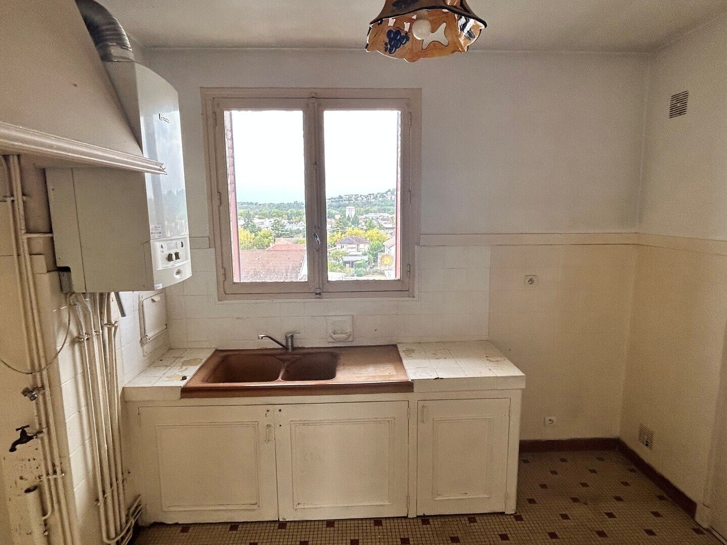 Appartement à vendre - 4 pièces - 80m2 - Brive-La-Gaillarde (19100)