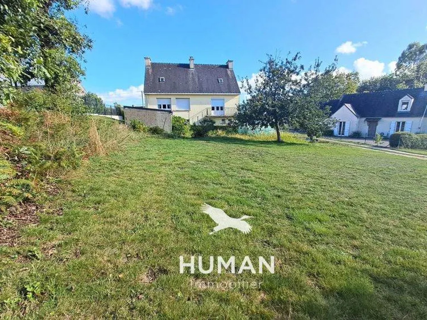 Terrain 338 m²