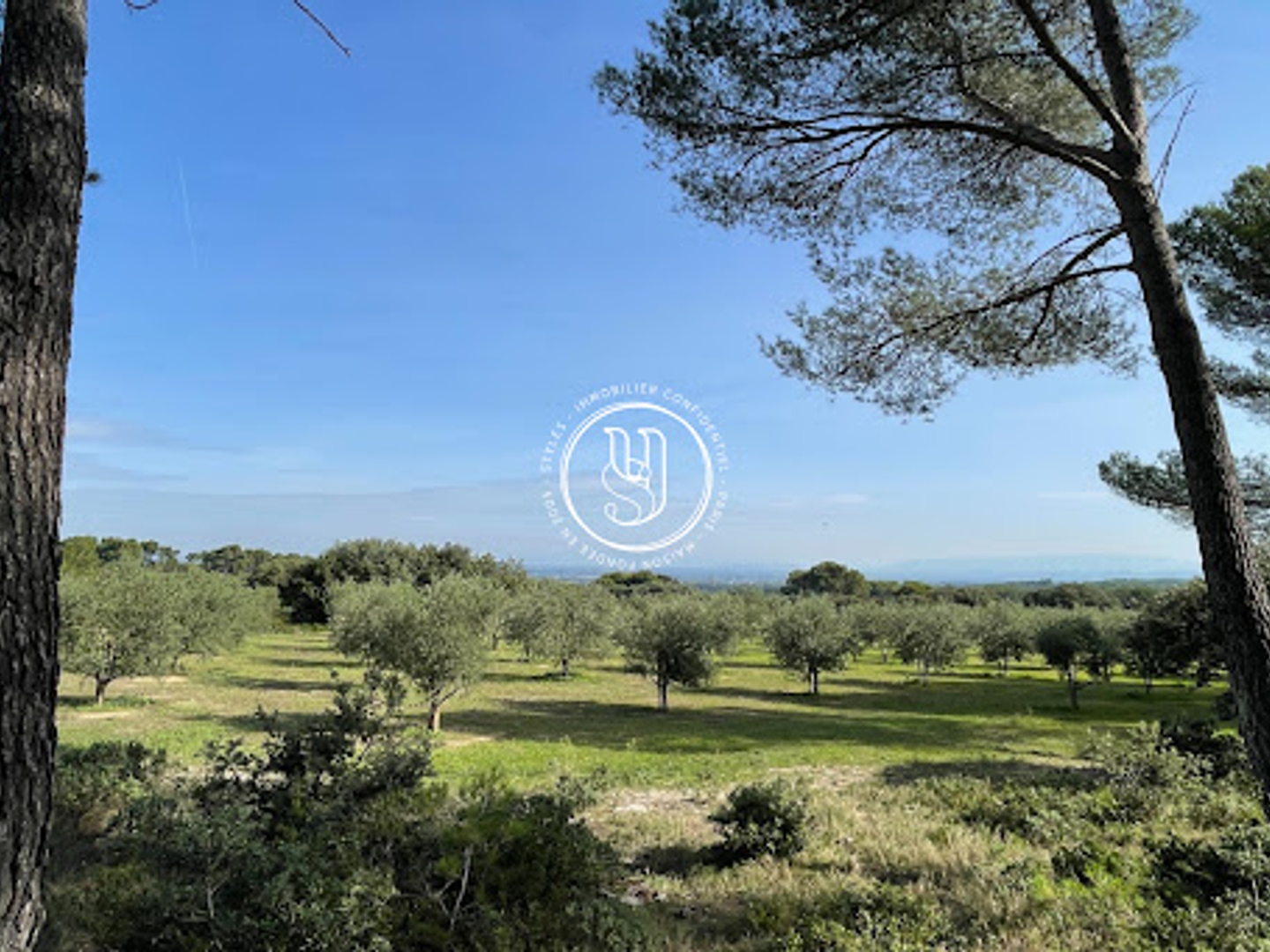 Mas provençal 6 pièces 145 m²