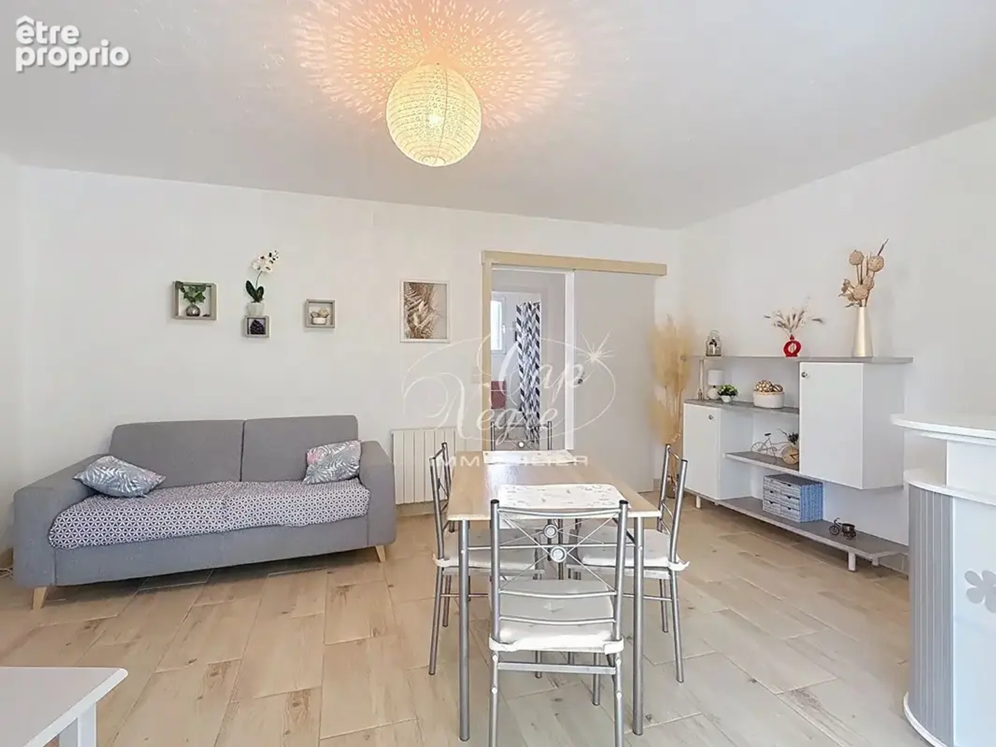 Appartement à vendre - 2 pièces - 55m2 - Cavalaire-Sur-Mer (83240)