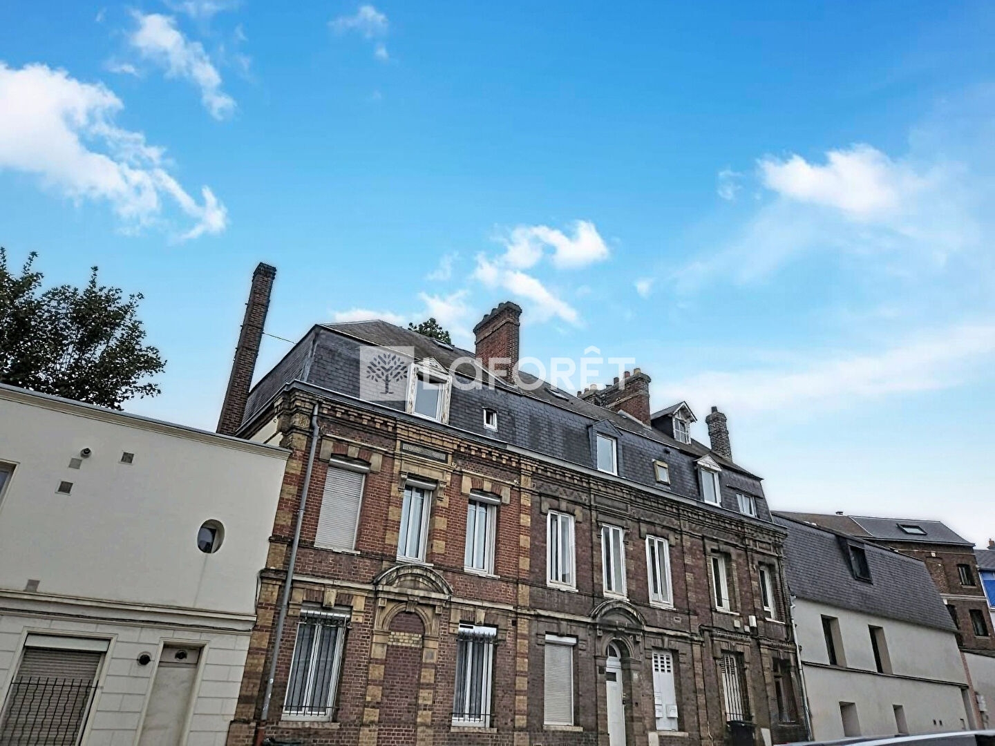Immeuble 3 pièces 92 m²