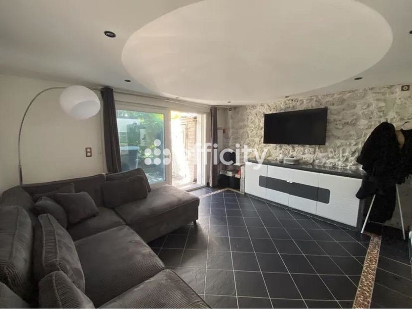 Appartement à vendre - 2 pièces - 61m2 - Villemomble (93250)