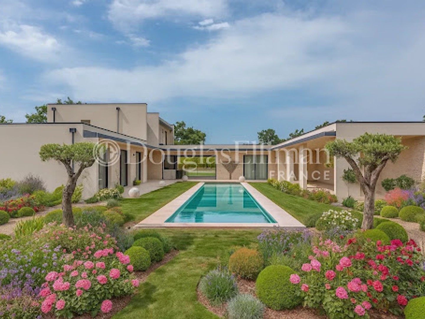 Maison 8 pièces 280 m²