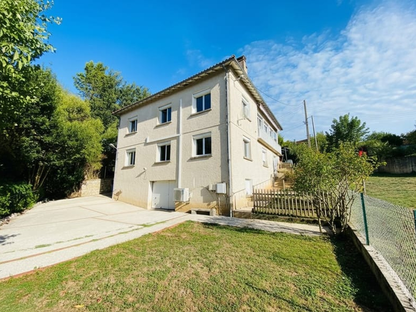 Maison à vendre - 8 pièces - 200m2 - Cahors (46000)