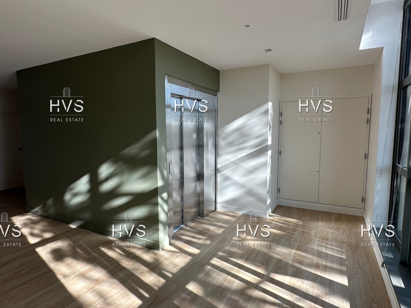 Locaux à vendre - 186m2 - Aix-En-Provence (13290)
