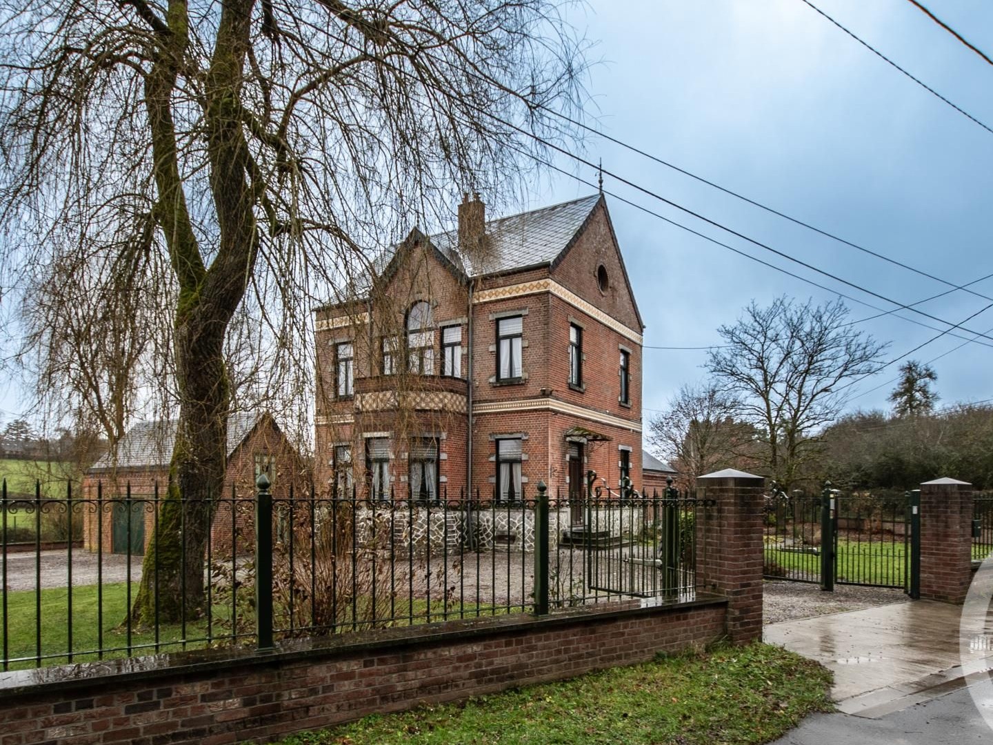 Maison 9 pièces 287 m²