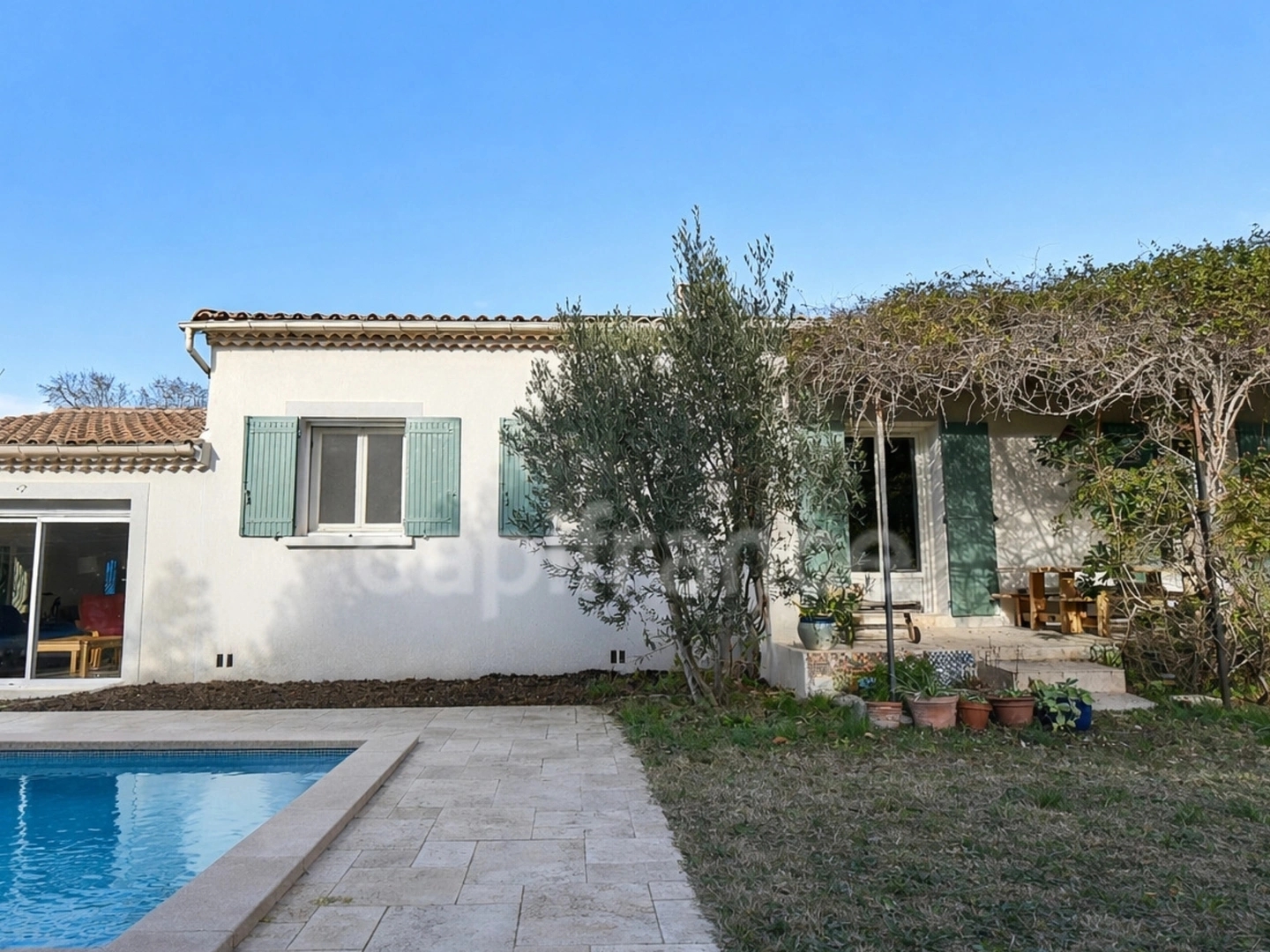 Maison à vendre - 6 pièces - 150m2 - Eyguières (13430)