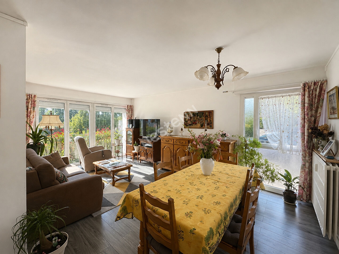Appartement Amiens Sud Est 3 pièce(s) 69 m² avec parking et cave
