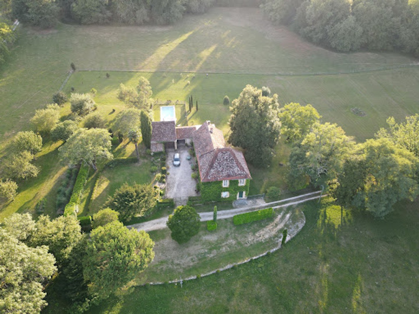 Maison 6 pièces 234 m²