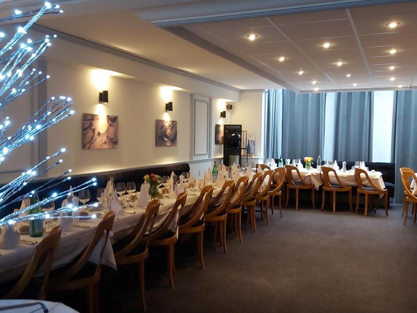VENTE DES MURS D'UN LOCAL COMMERCIAL DE RESTAURANT à EVRY (ESSONNE)