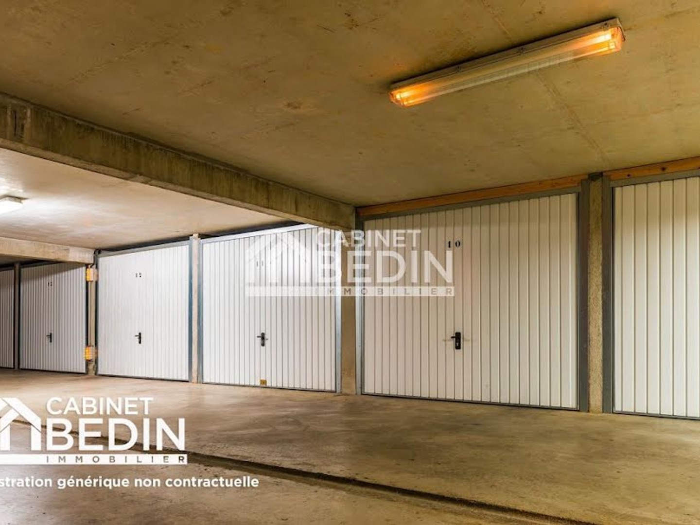 Parking 13 m²