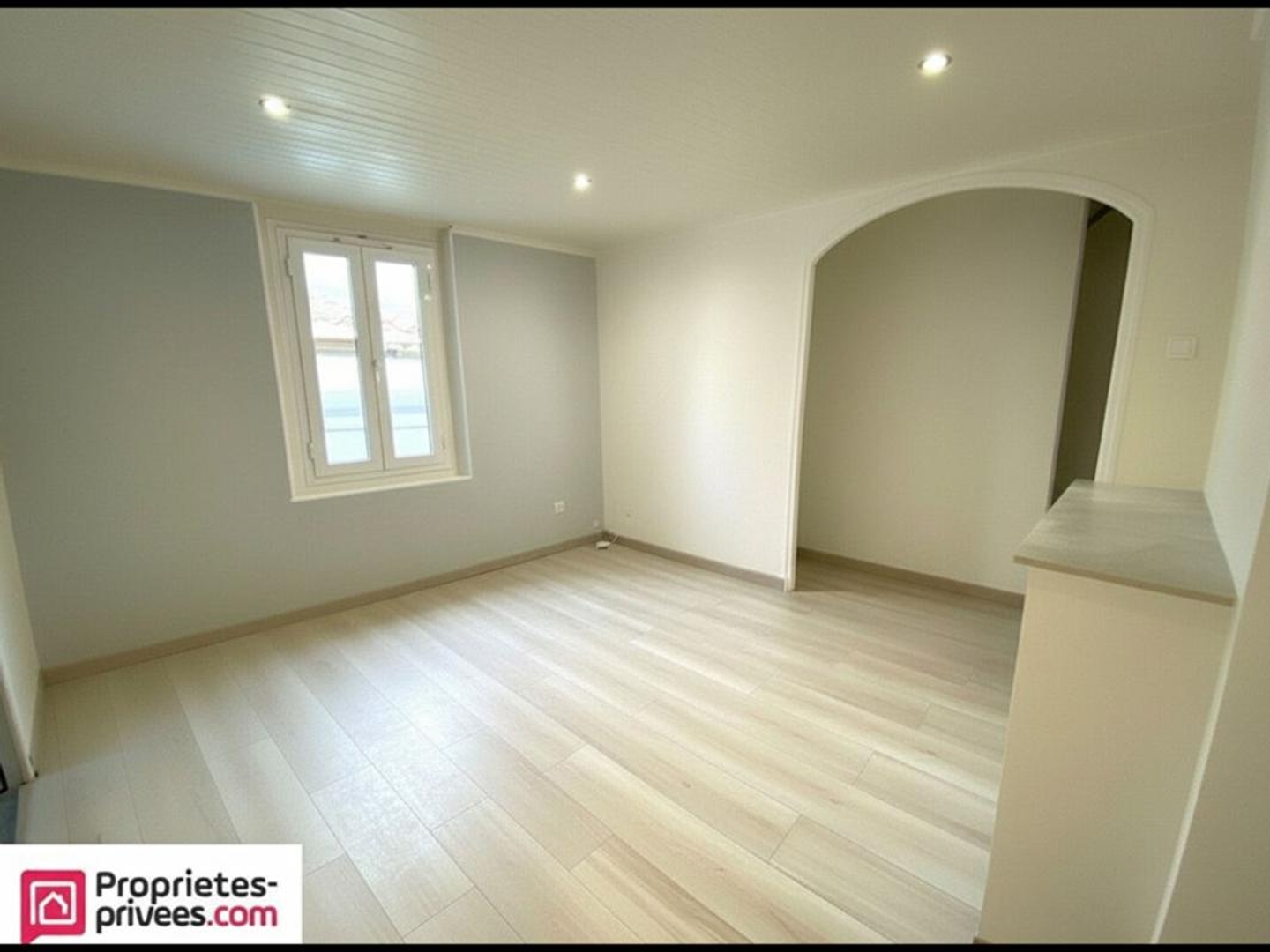 Appartement à vendre - 4 pièces - 73m2 - Auriol (13390)