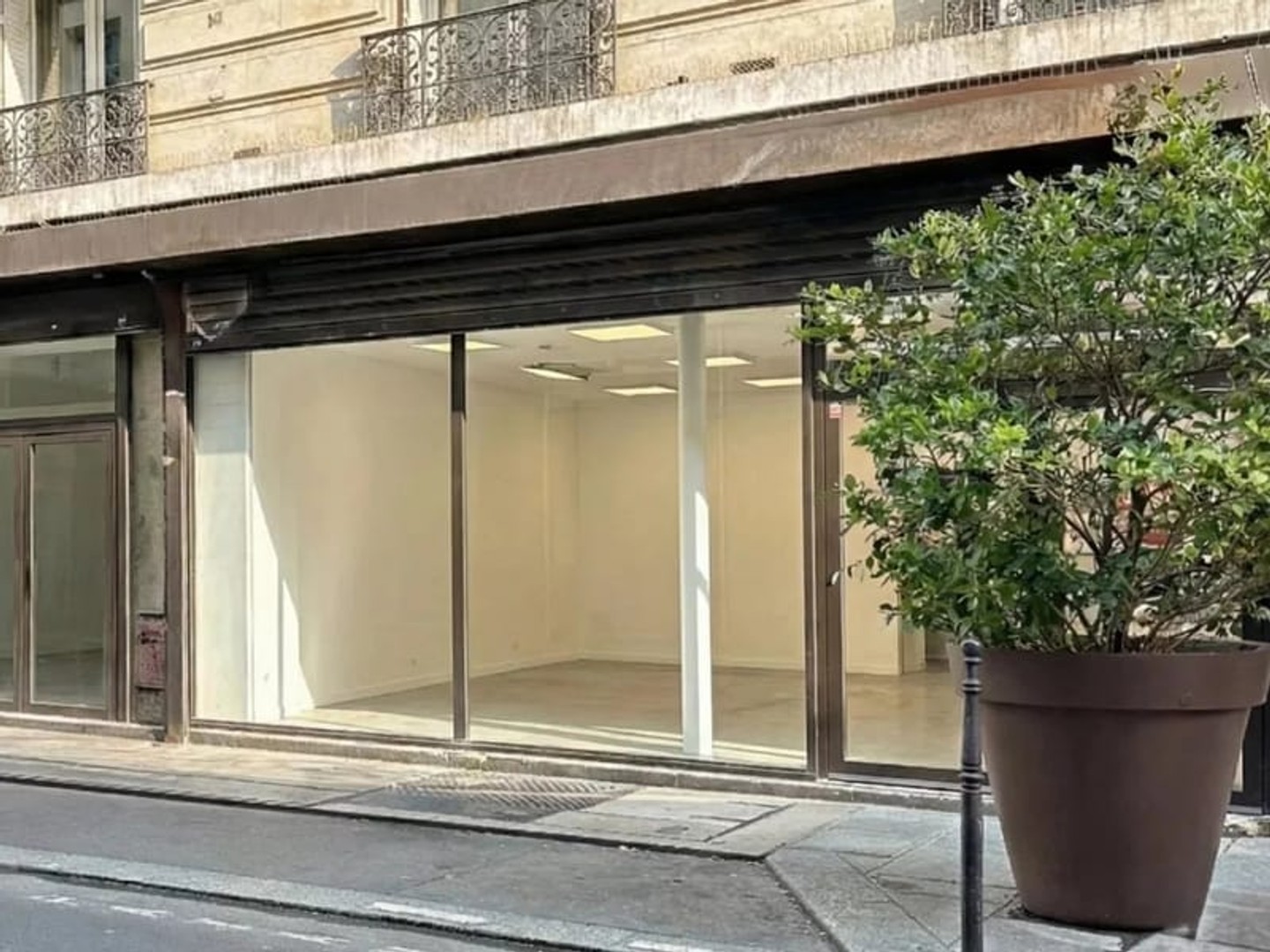 Exclusivité — A vendre - Mur commerciaux d'exception - commerce - Marais - Paris 3