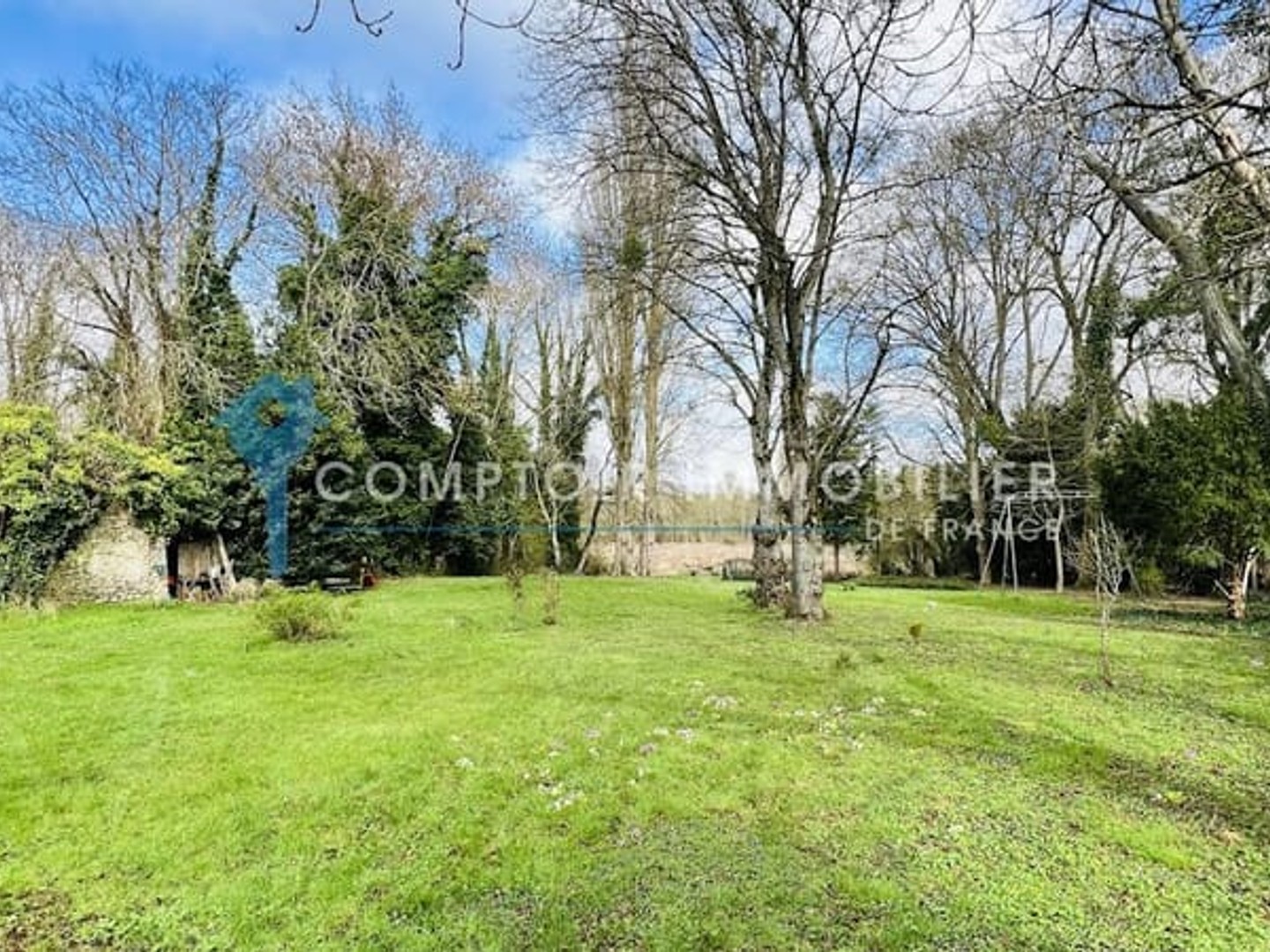 Terrain 2170 m²