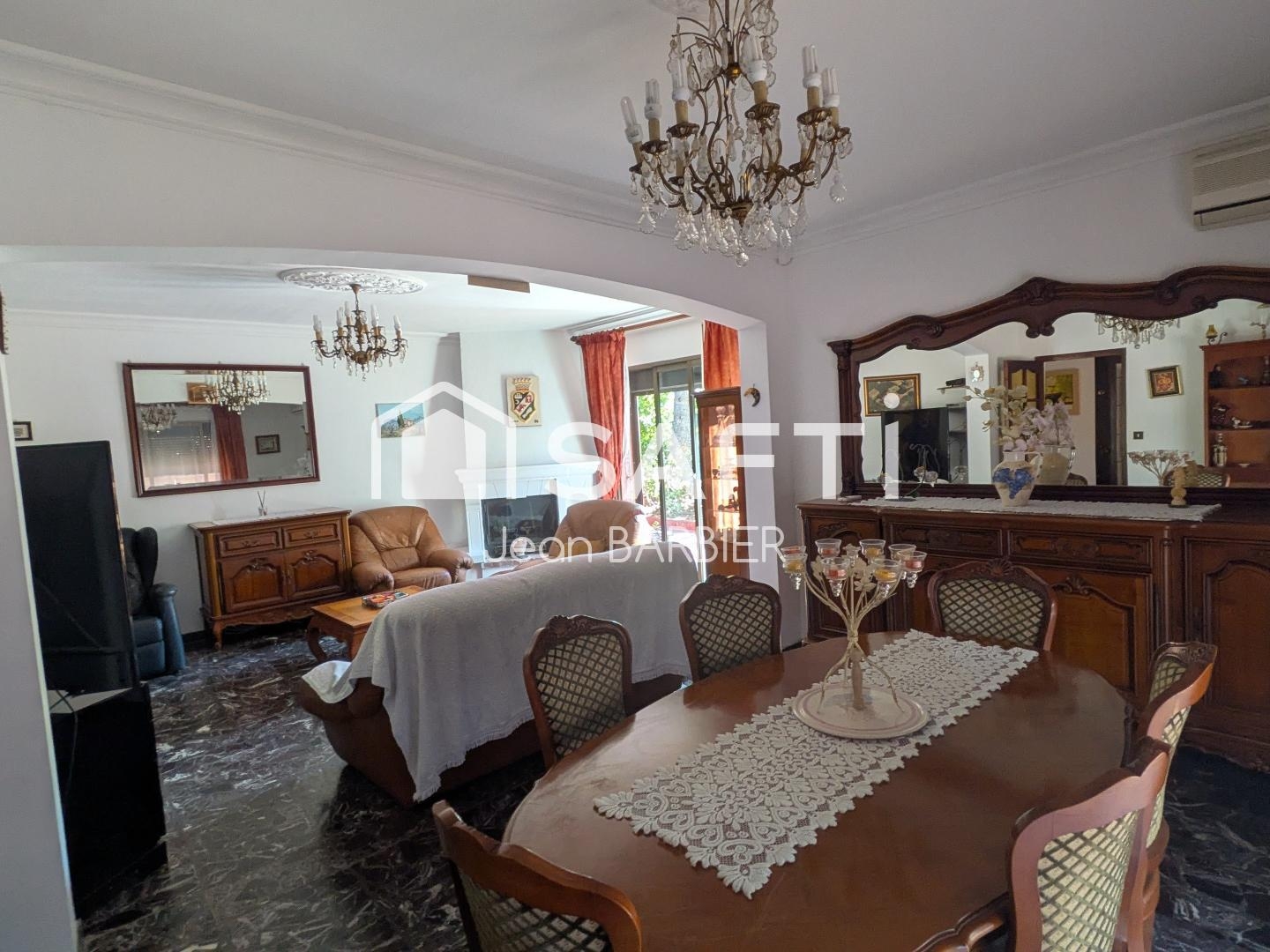 Maison à vendre - 8 pièces - 155m2 - Six-Fours-Les-Plages (83140)