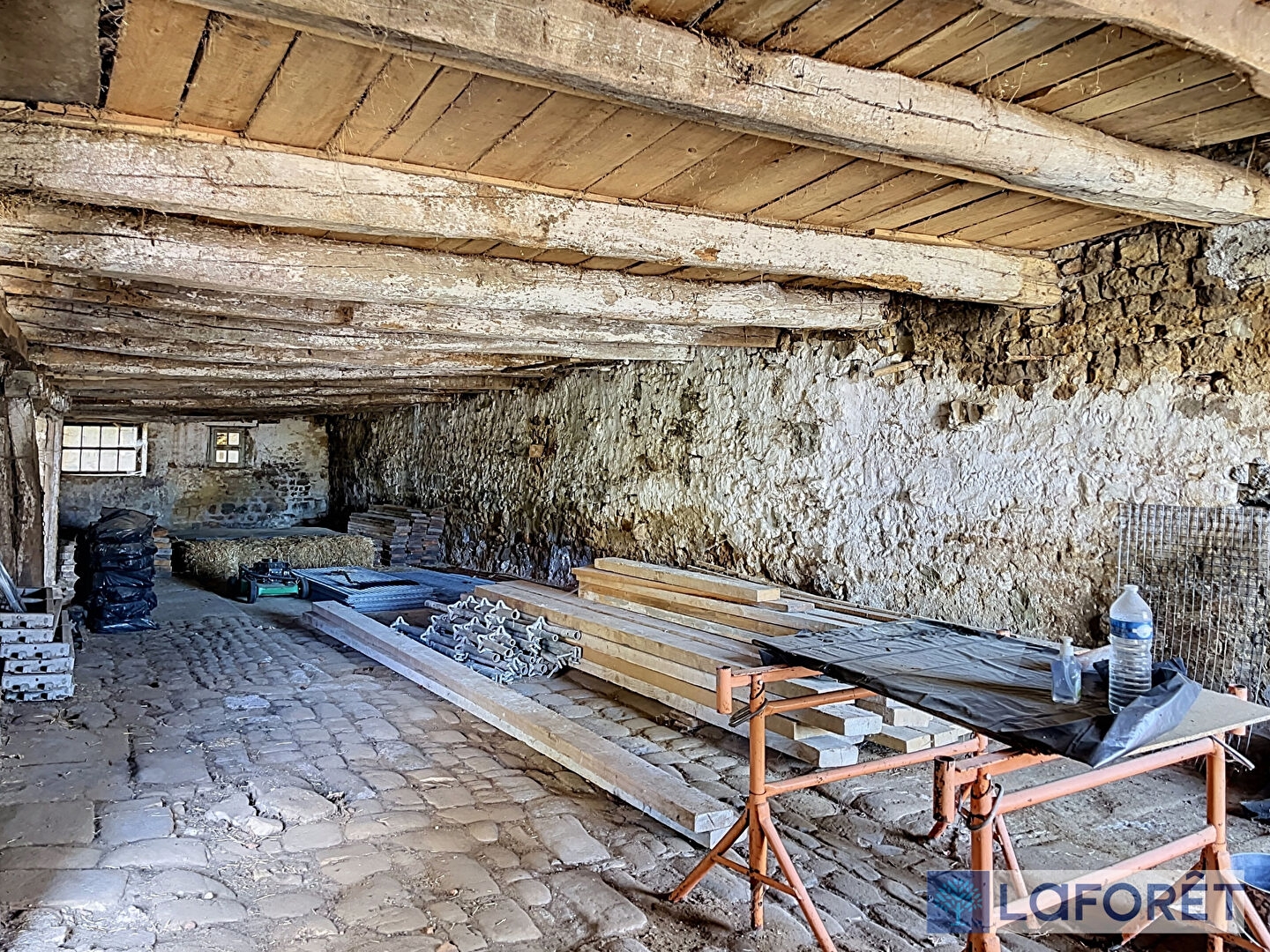 Maison à vendre - 3 pièces - 300m2 - Dammartin-Sur-Meuse (52140)