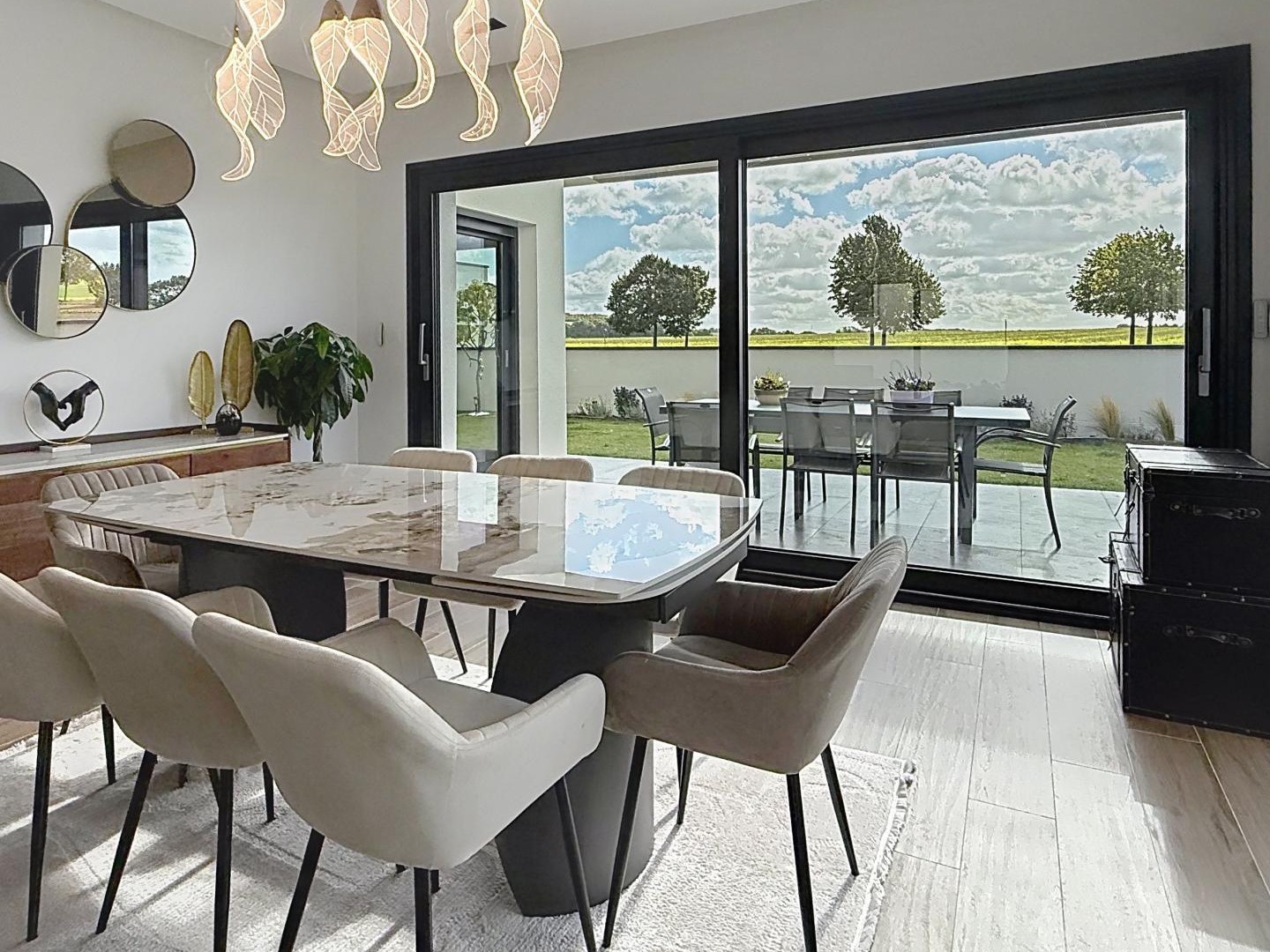 Maison contemporaine de 200 m² - Confort et modernité à Loivre 51220