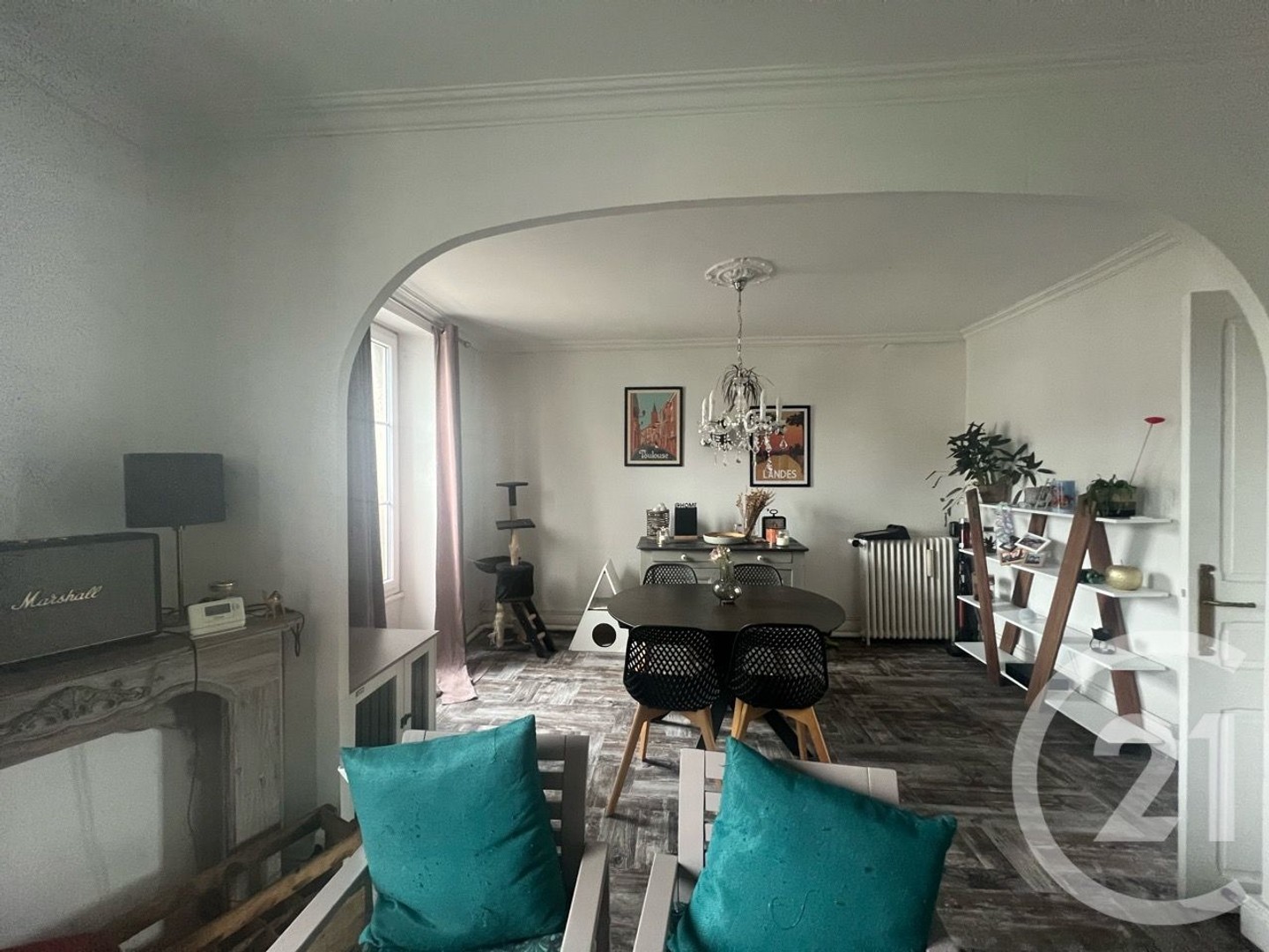 Appartement 8 pièces 132 m²