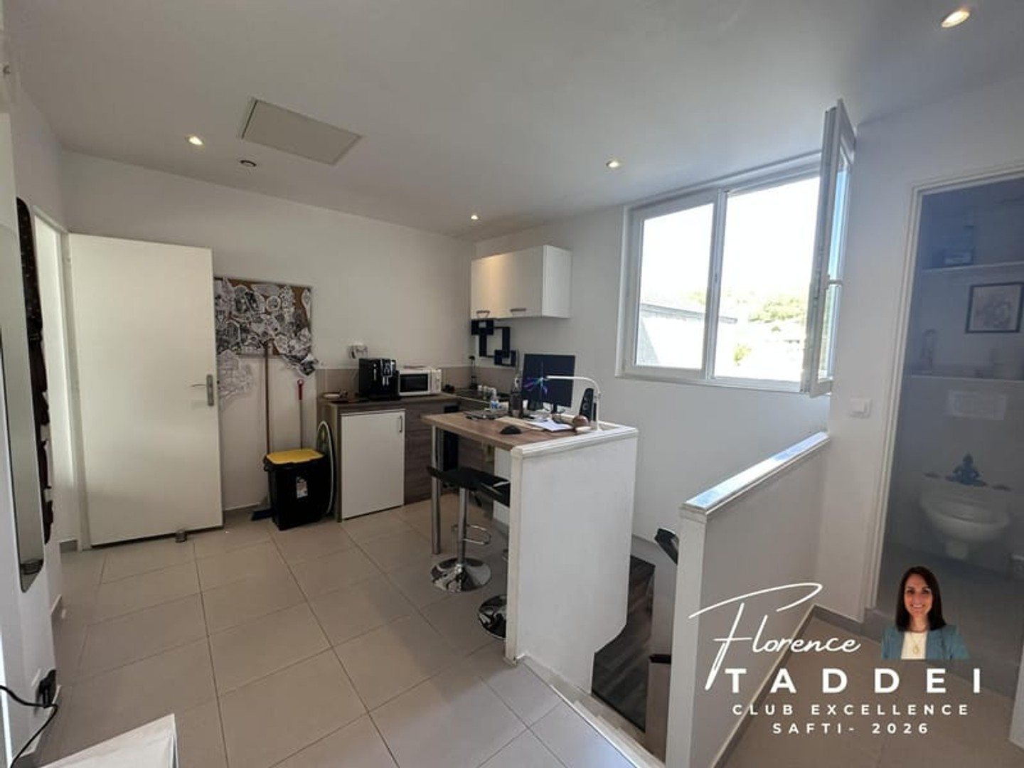 Bureaux à vendre - 5 pièces - 62m2 - Orsay (91400)