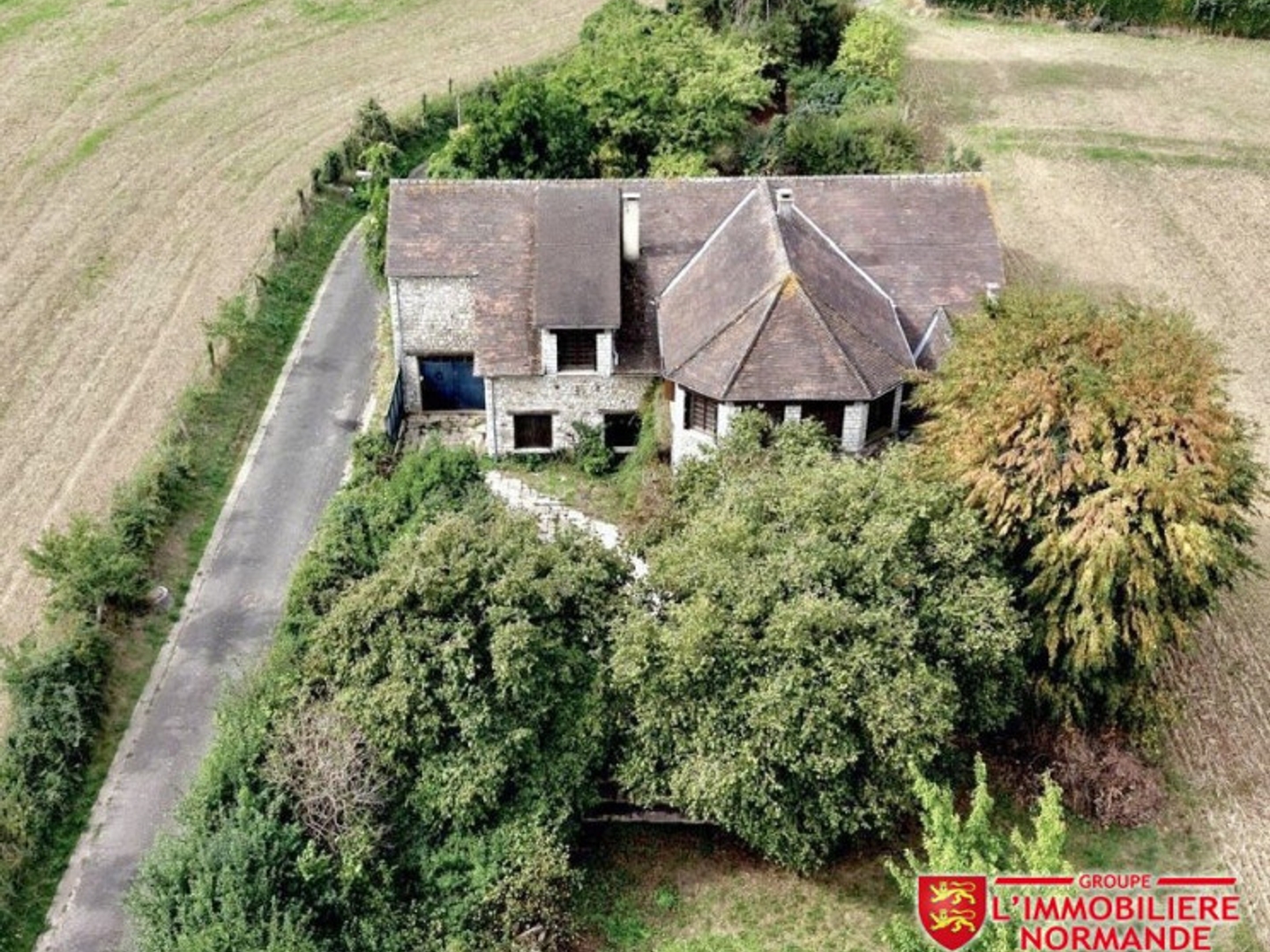 Maison 10 pièces 270 m²