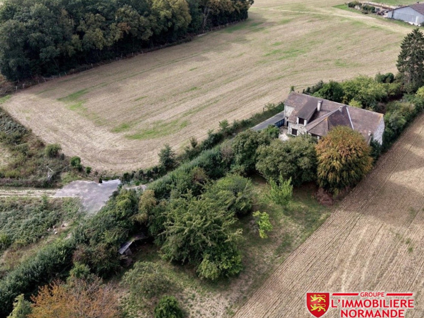 Maison à vendre - 10 pièces - 270m2 - Notre-Dame-De-La-Mer (78270)