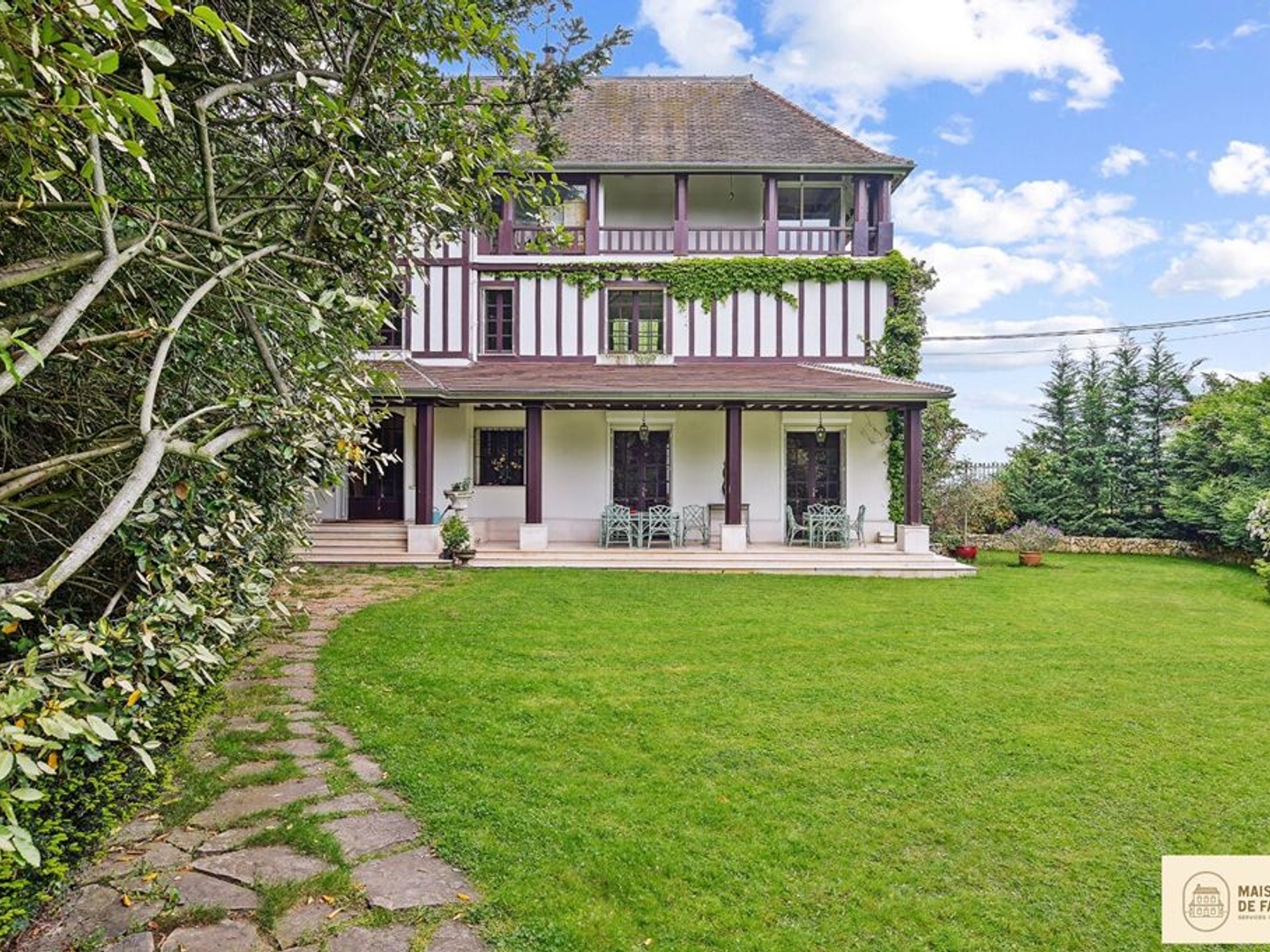 Maison de luxe 14 pièces 500 m²