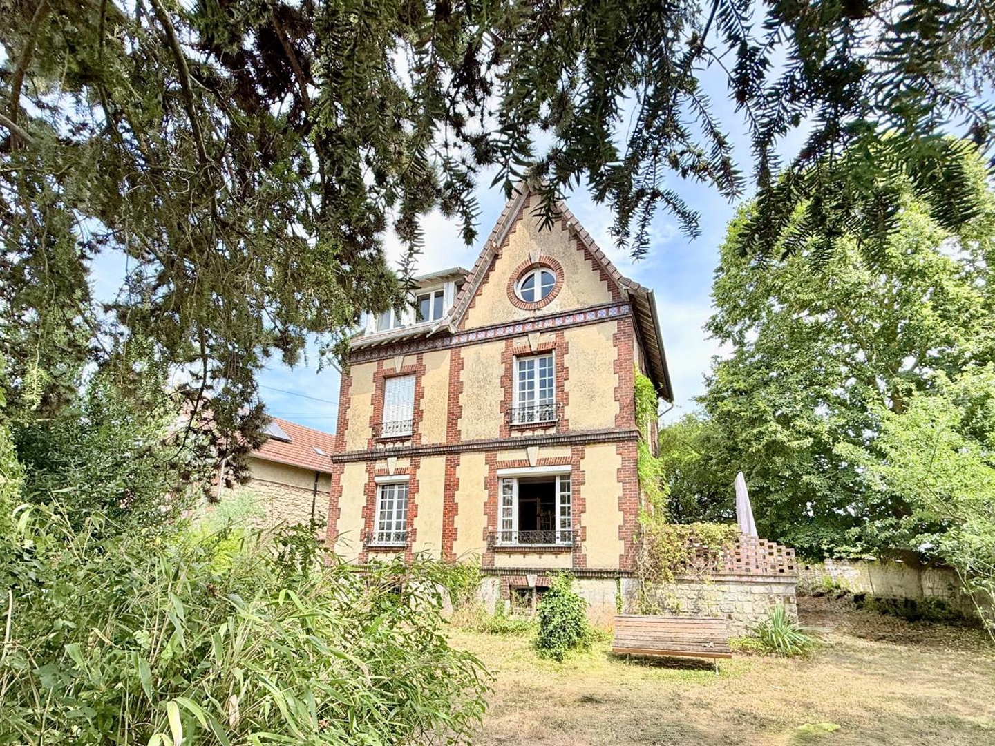 Maison 8 pièces 135 m²