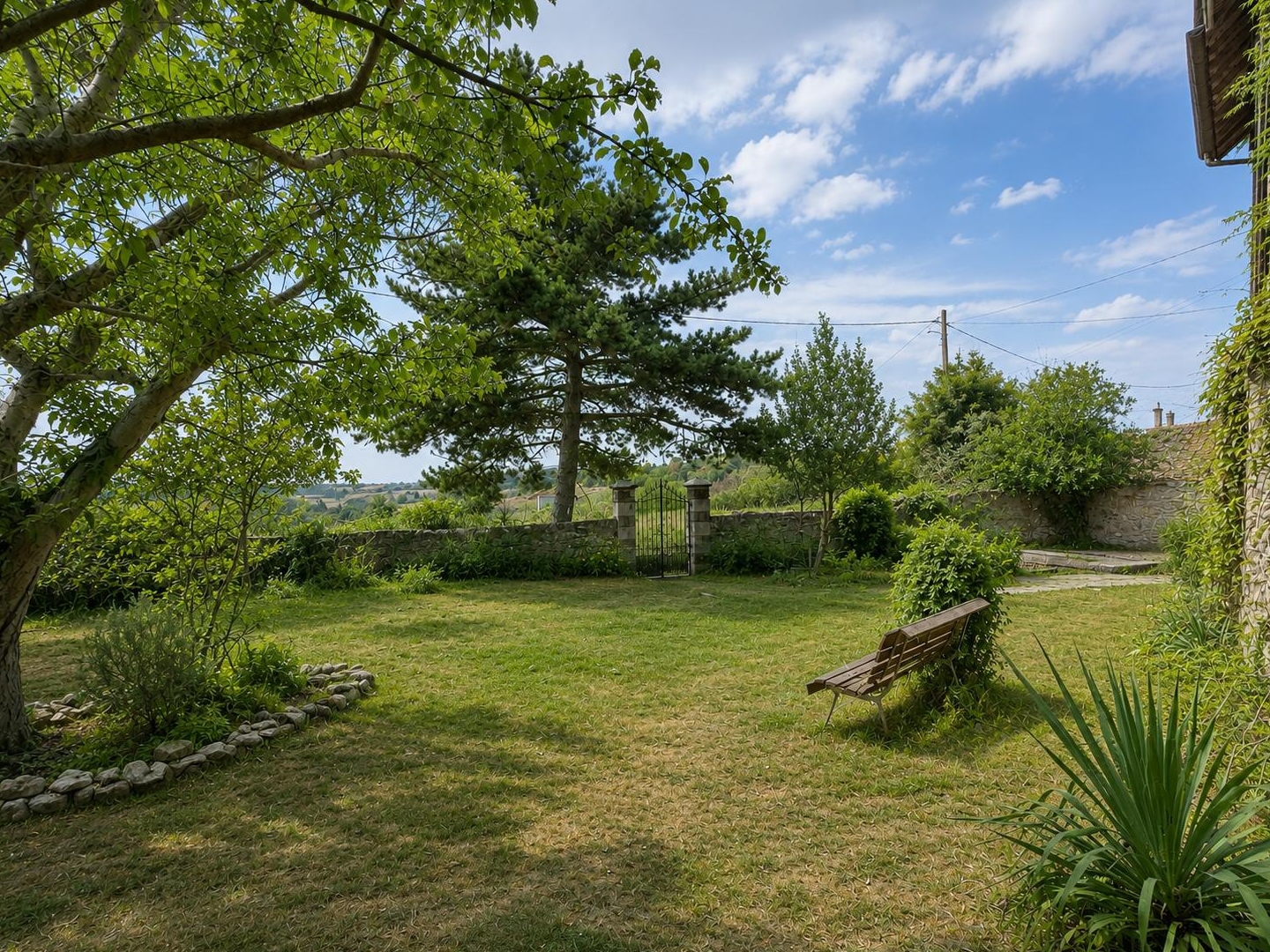 Maison à vendre - 8 pièces - 135m2 - Juziers (78820)