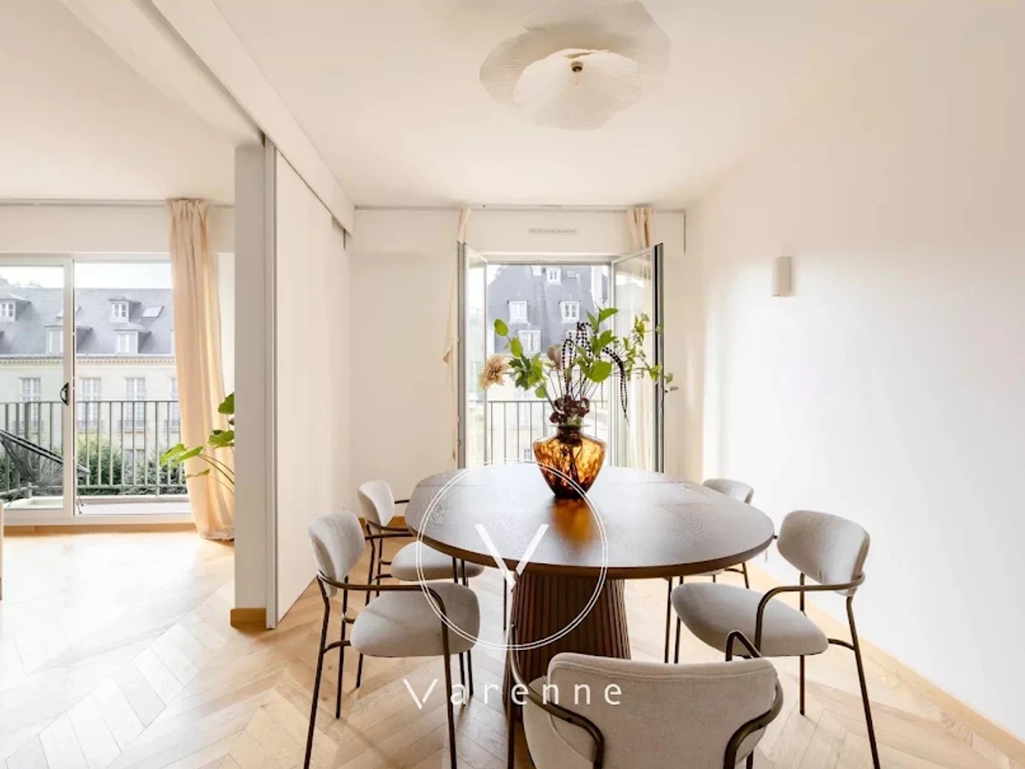 Appartement à vendre - 4 pièces - 124m2 - Paris 3e (75003)