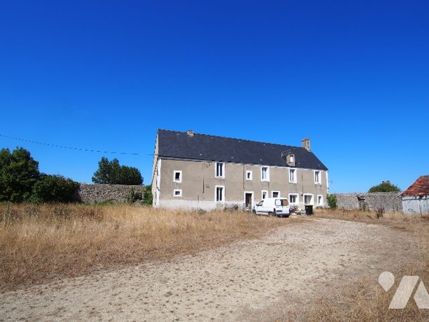 Maison 10 pièces 221 m²